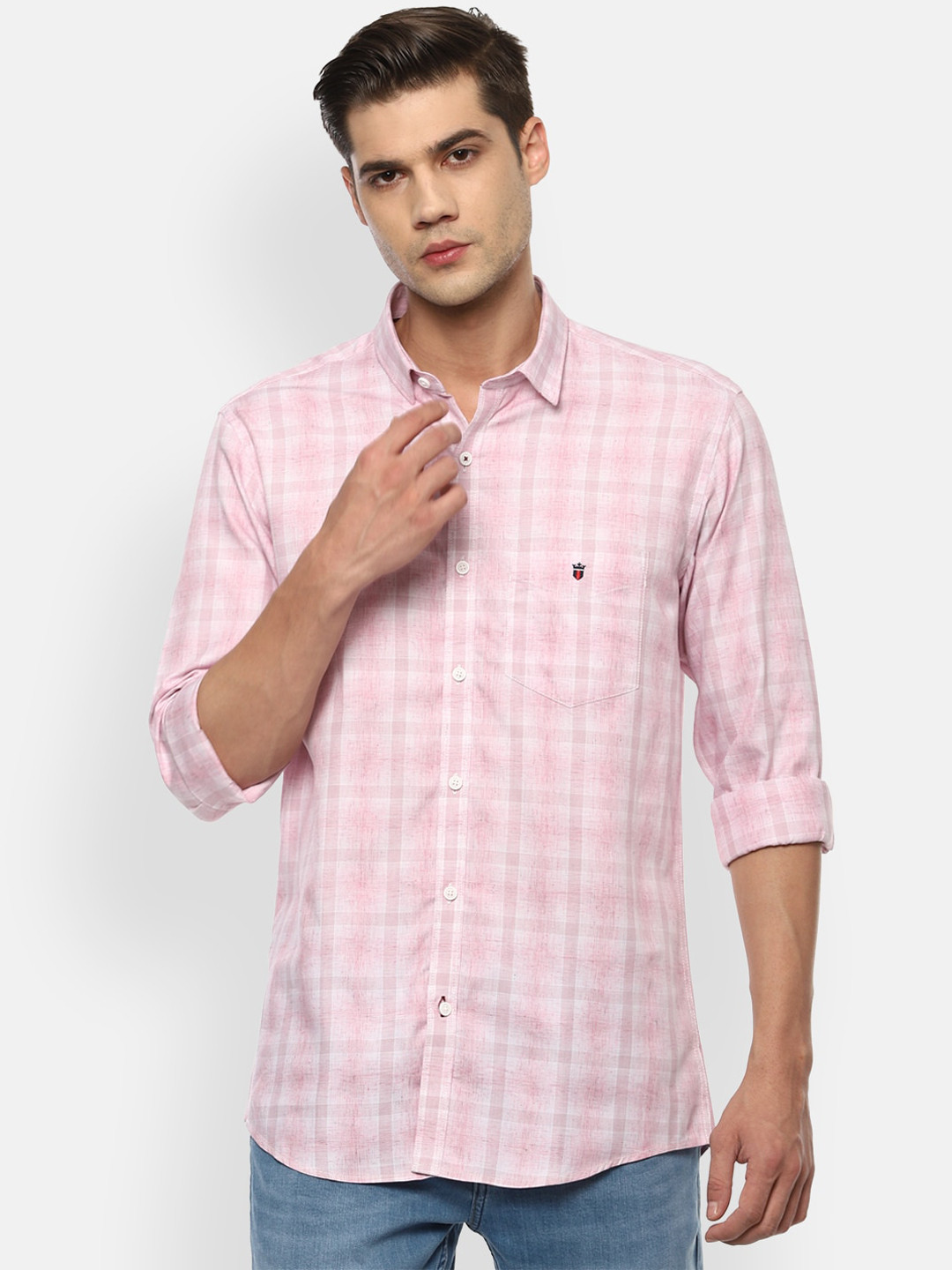 

Louis Philippe Sport Men Pink Slim Fit Opaque Checked Casual Shirt