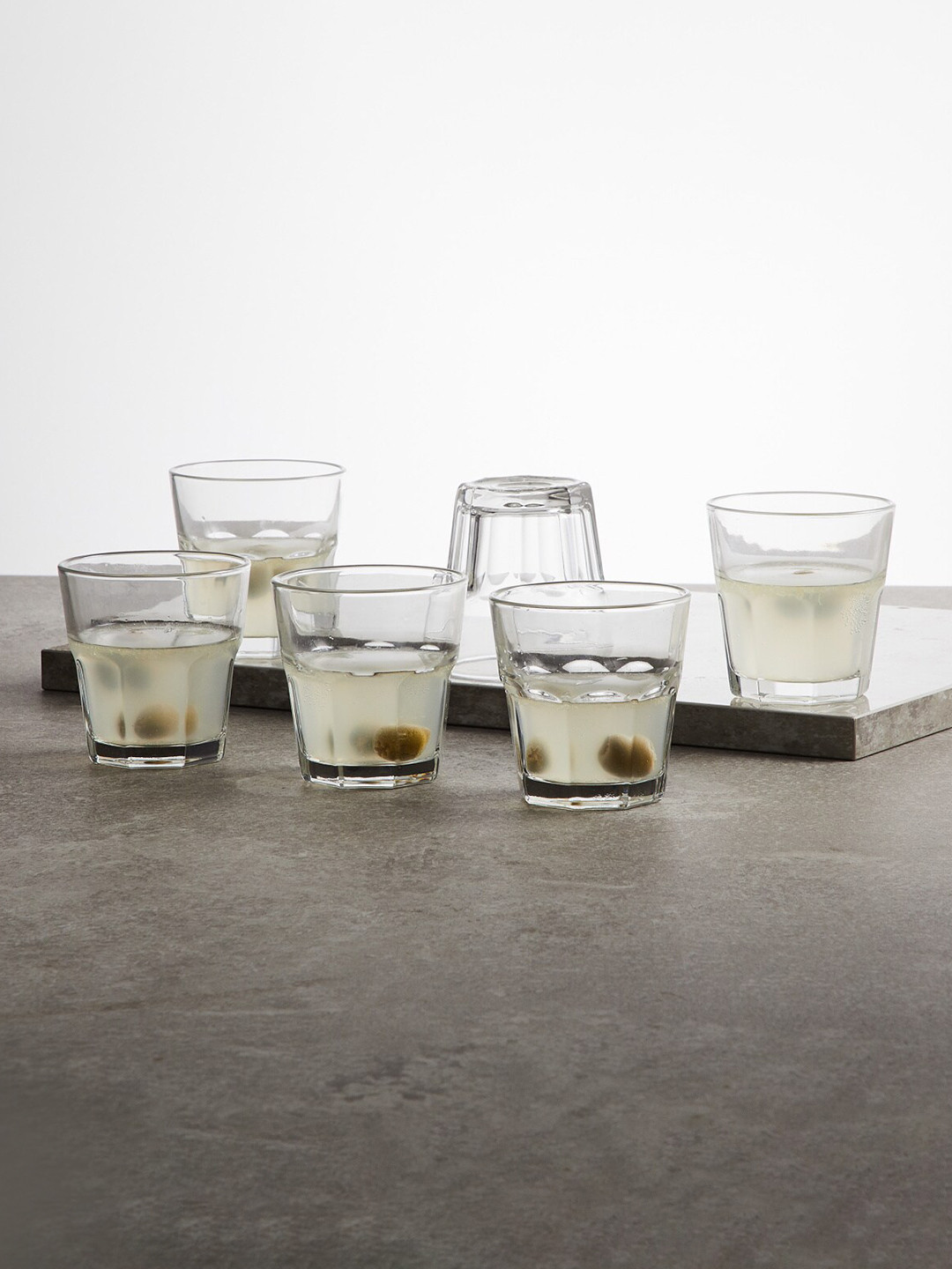 

Home Centre Set Of 6 Transparent Glass Glossy Dinner Set