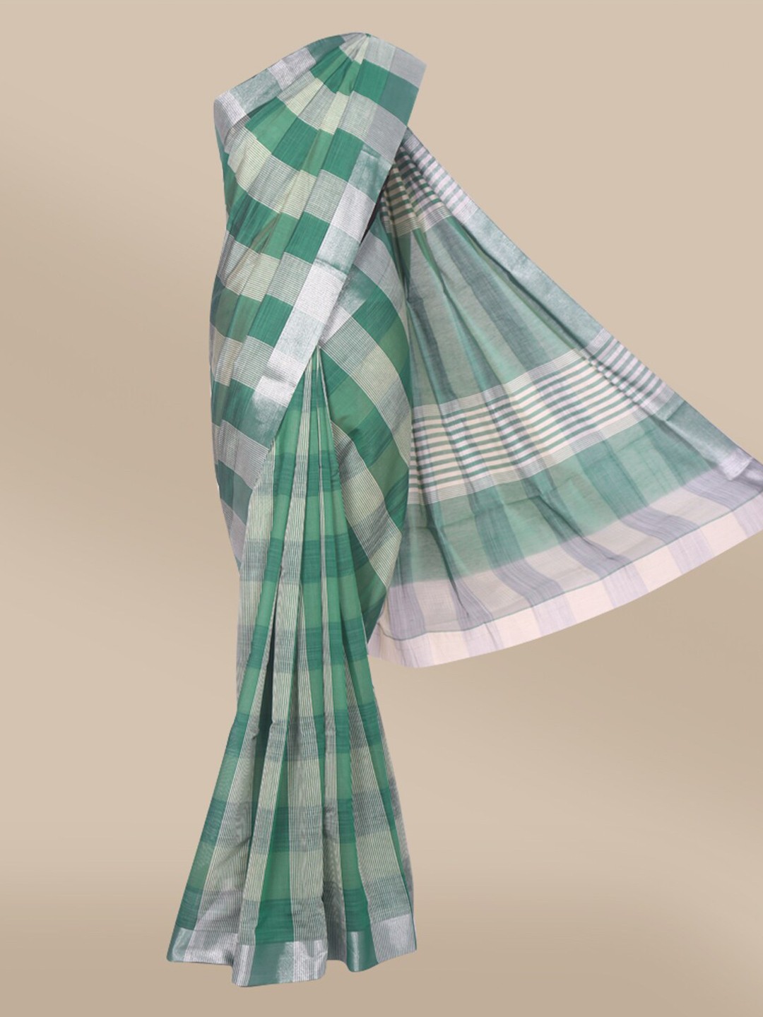 

The Chennai Silks Green & White Colourblocked Fusion Saree