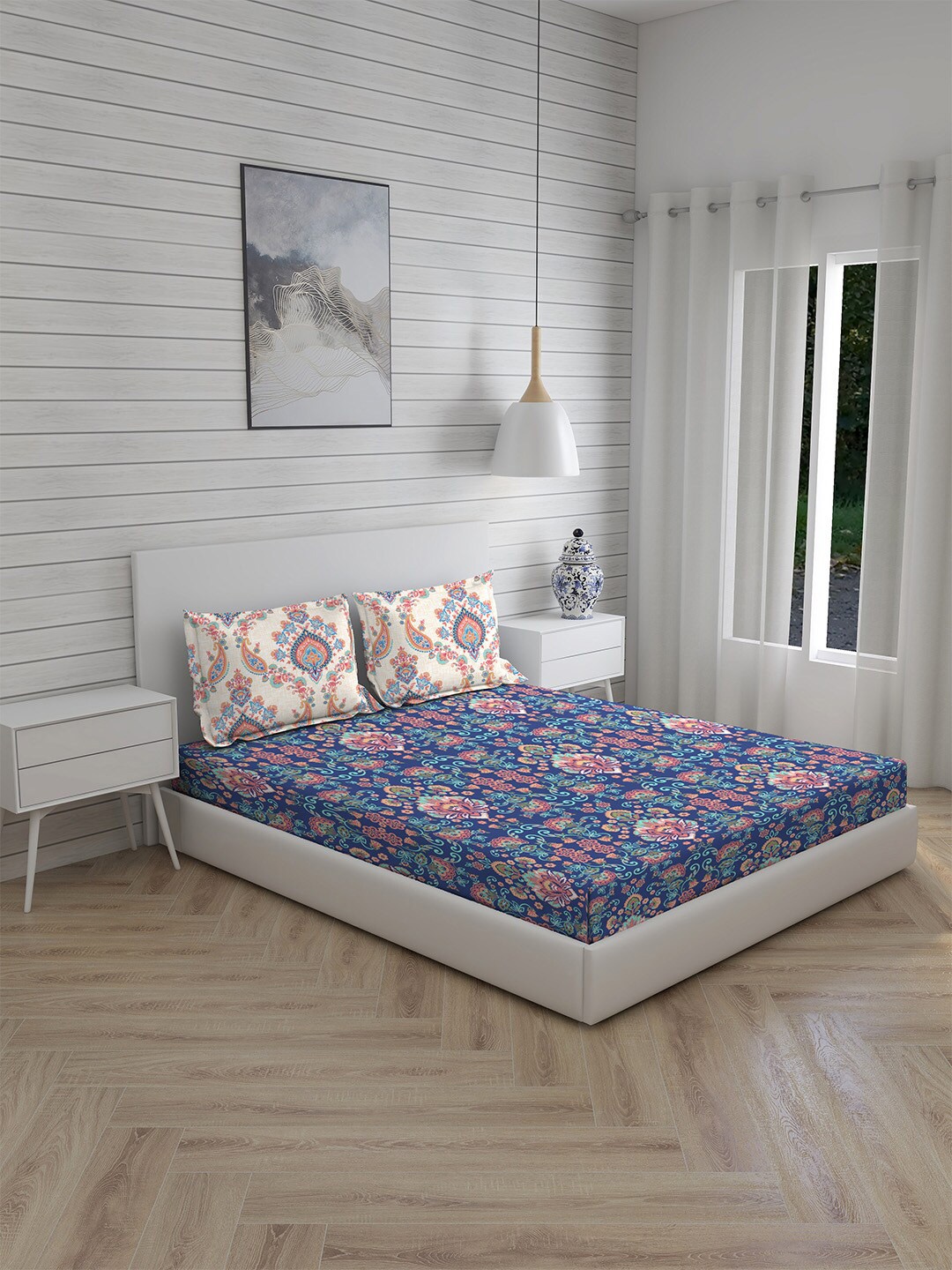 

Boutique Living India Blue & Cream-Coloured Souvenir 300 TC King Bedsheet & 2 Pillow Cover