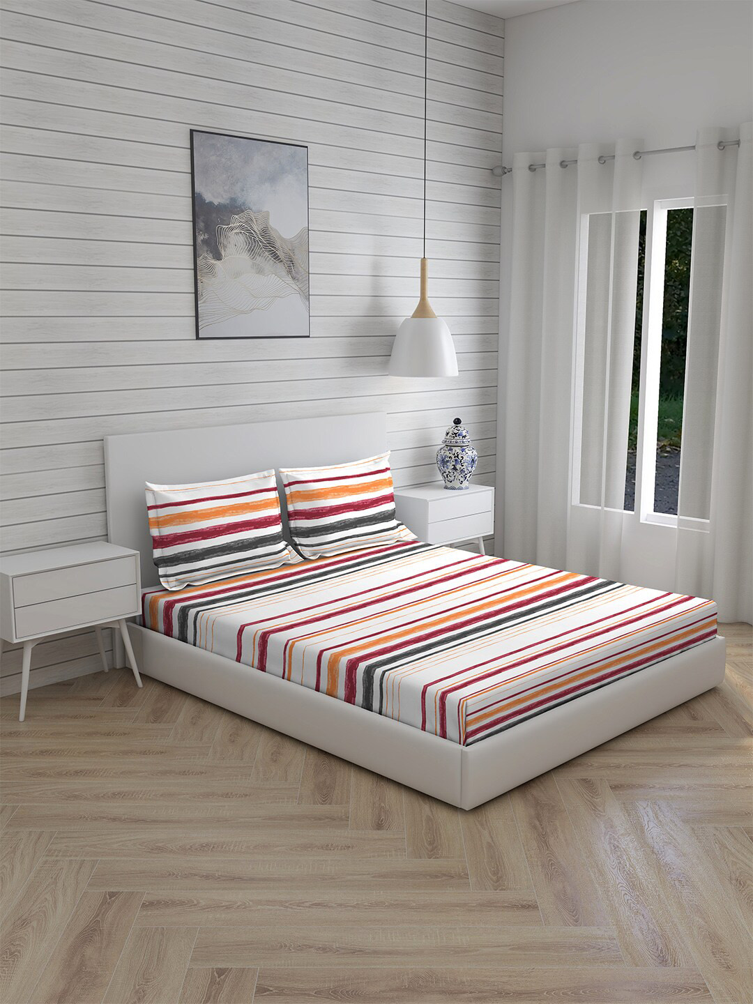 

Boutique Living India Orange & White Striped 160 TC King Bedsheet With 2 Pillow Covers