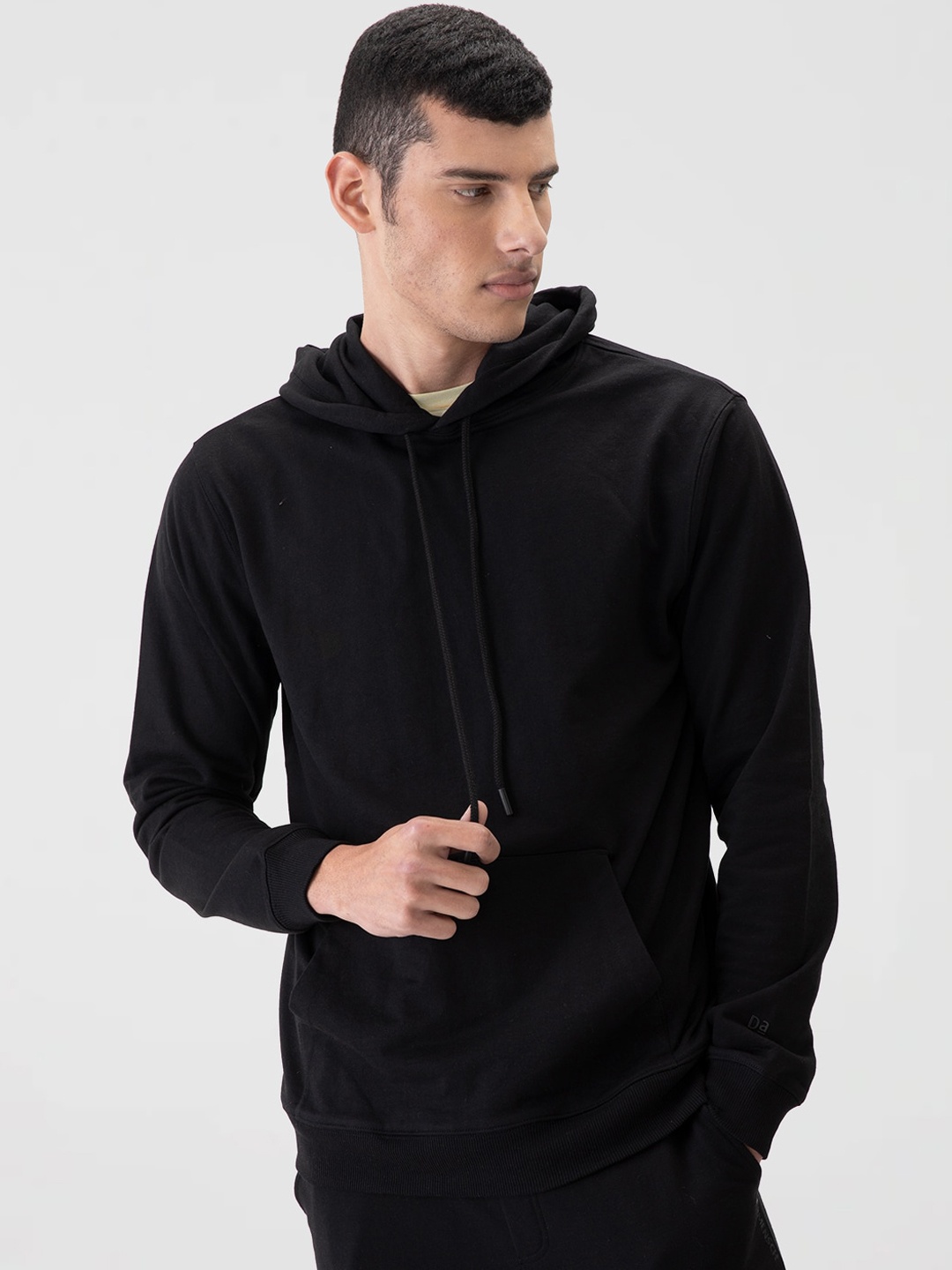 

DaMENSCH Men Better Basics Regular Fit Pullover Hoodie, Black