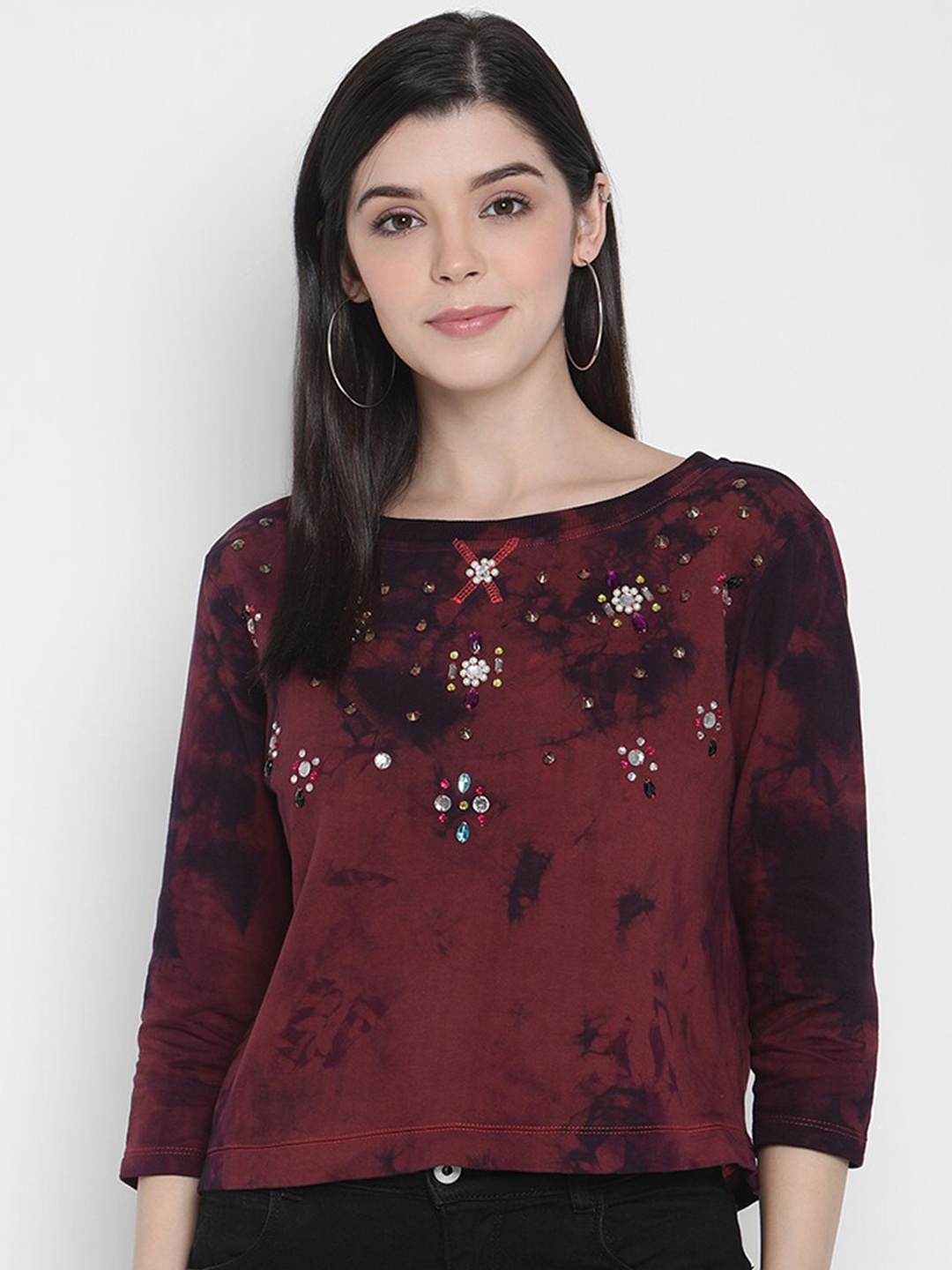 

Porsorte Maroon Floral Regular Top
