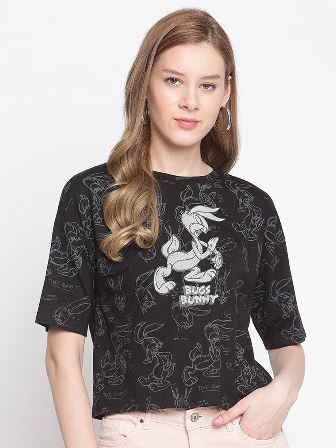 

Madame Black Bugs Bunny Featured Extended Sleeves Regular Top