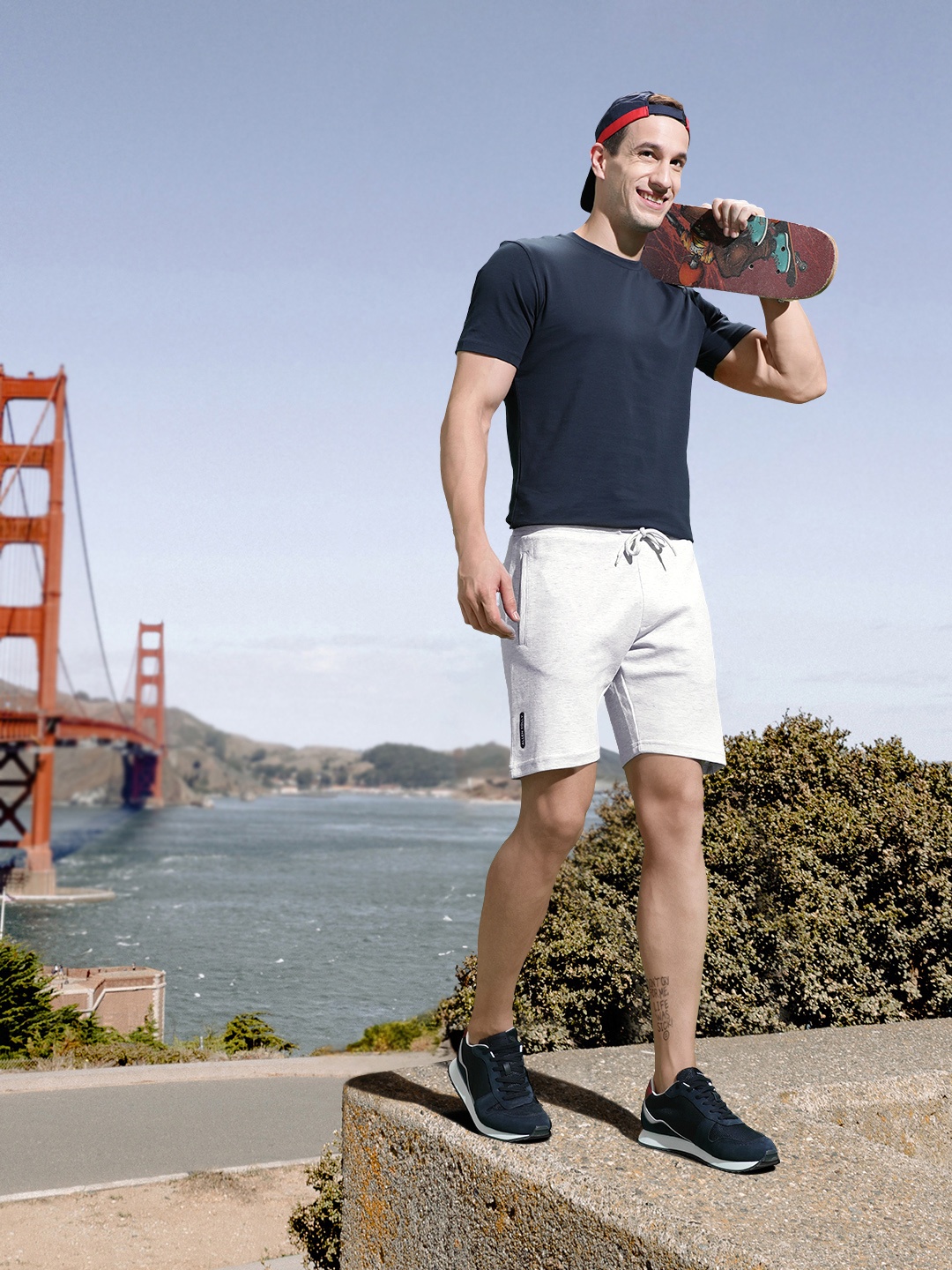 

Allen Solly Sport Men Grey Slim Fit Regular Shorts