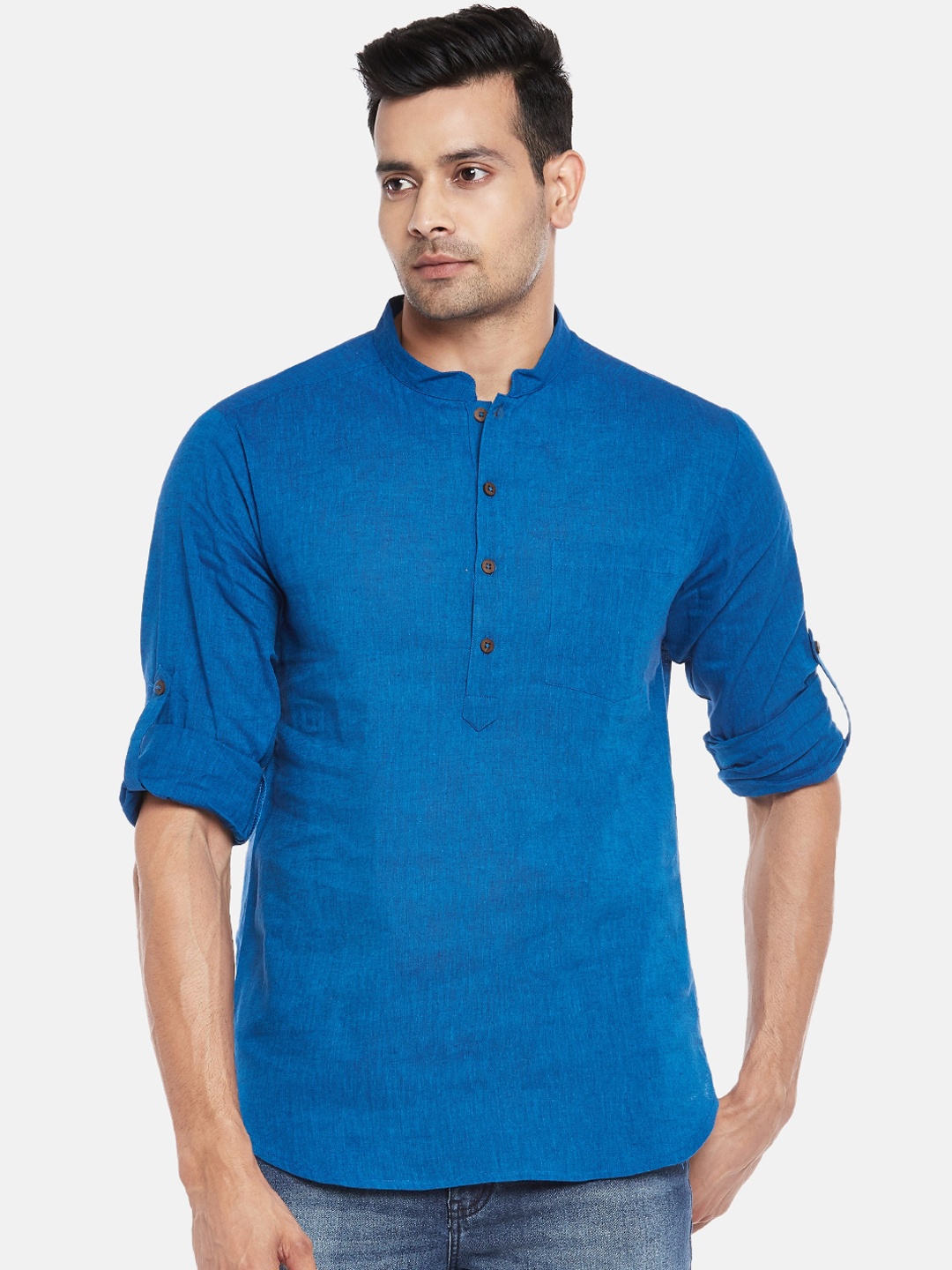 

indus route by Pantaloons Men Blue Solid Cotton Kurta