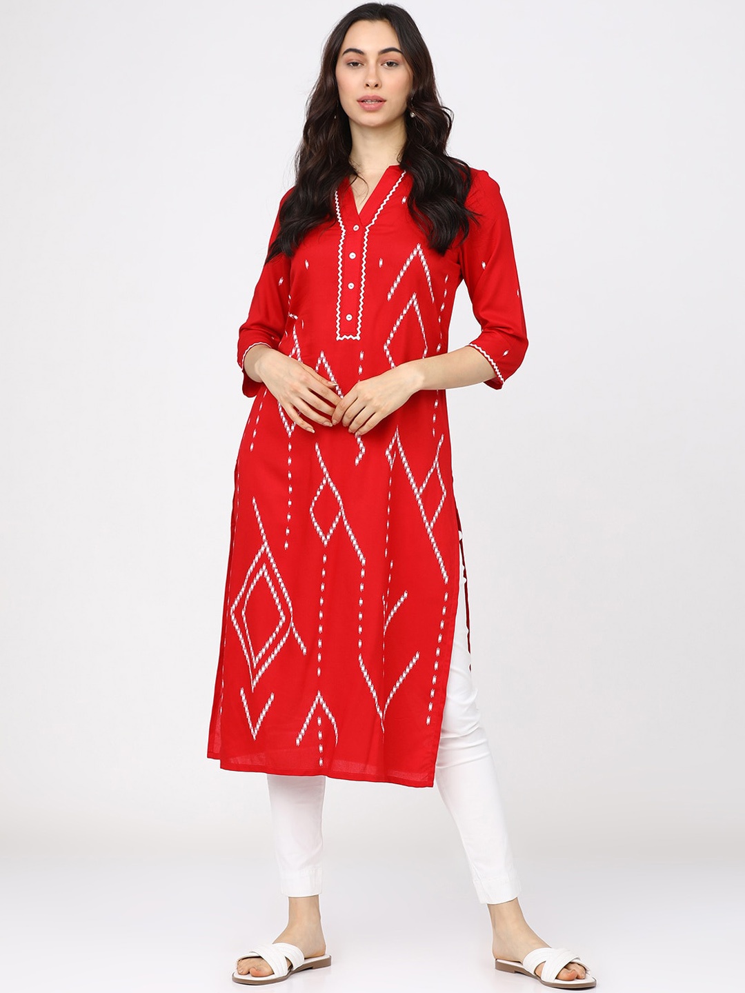 

Vishudh Women Red Geometric Printed Pathani Kurta