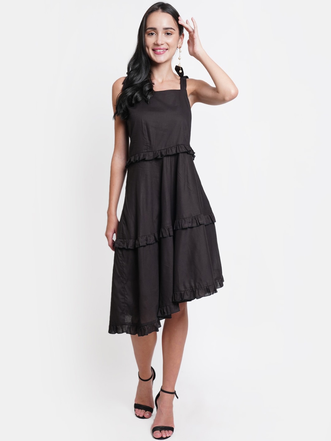 

DODO & MOA Black Crepe Midi Dress