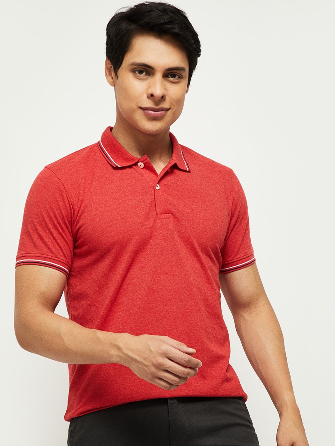 

max Men Red Polo Collar Pockets T-shirt