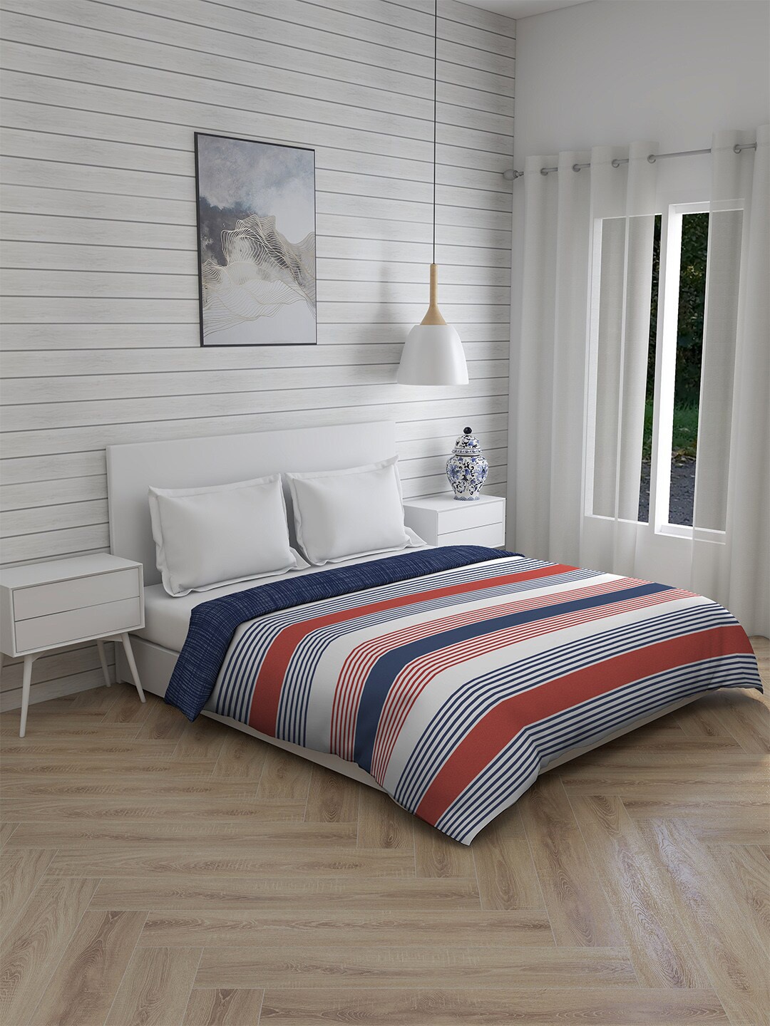 

Boutique Living India Blue & Red Striped AC Room 120 GSM Double Bed Comforter