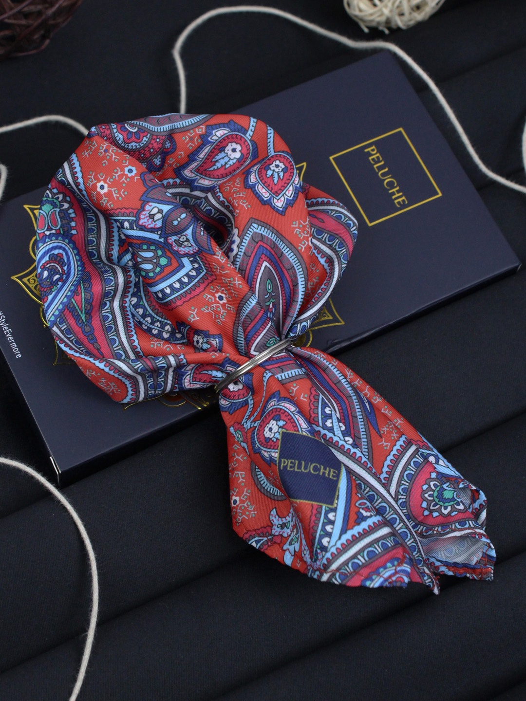 

Peluche Men Multicolored Printed Pocket Square, Multi
