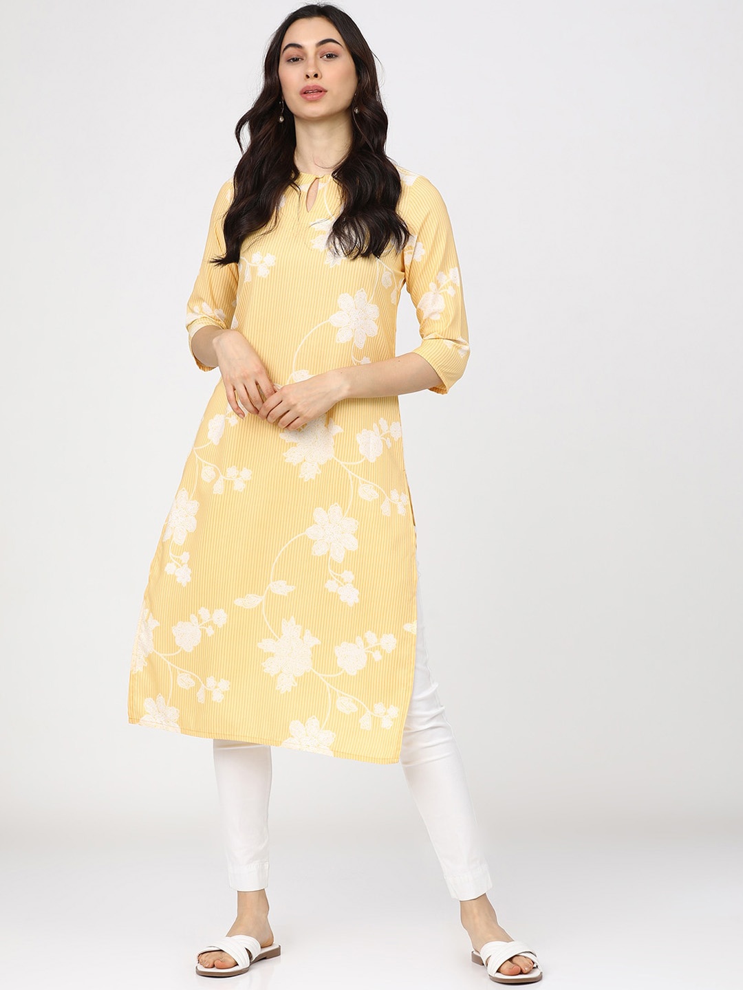 

KETCH Floral Printed Keyhole Neck Straight Kurta, Yellow