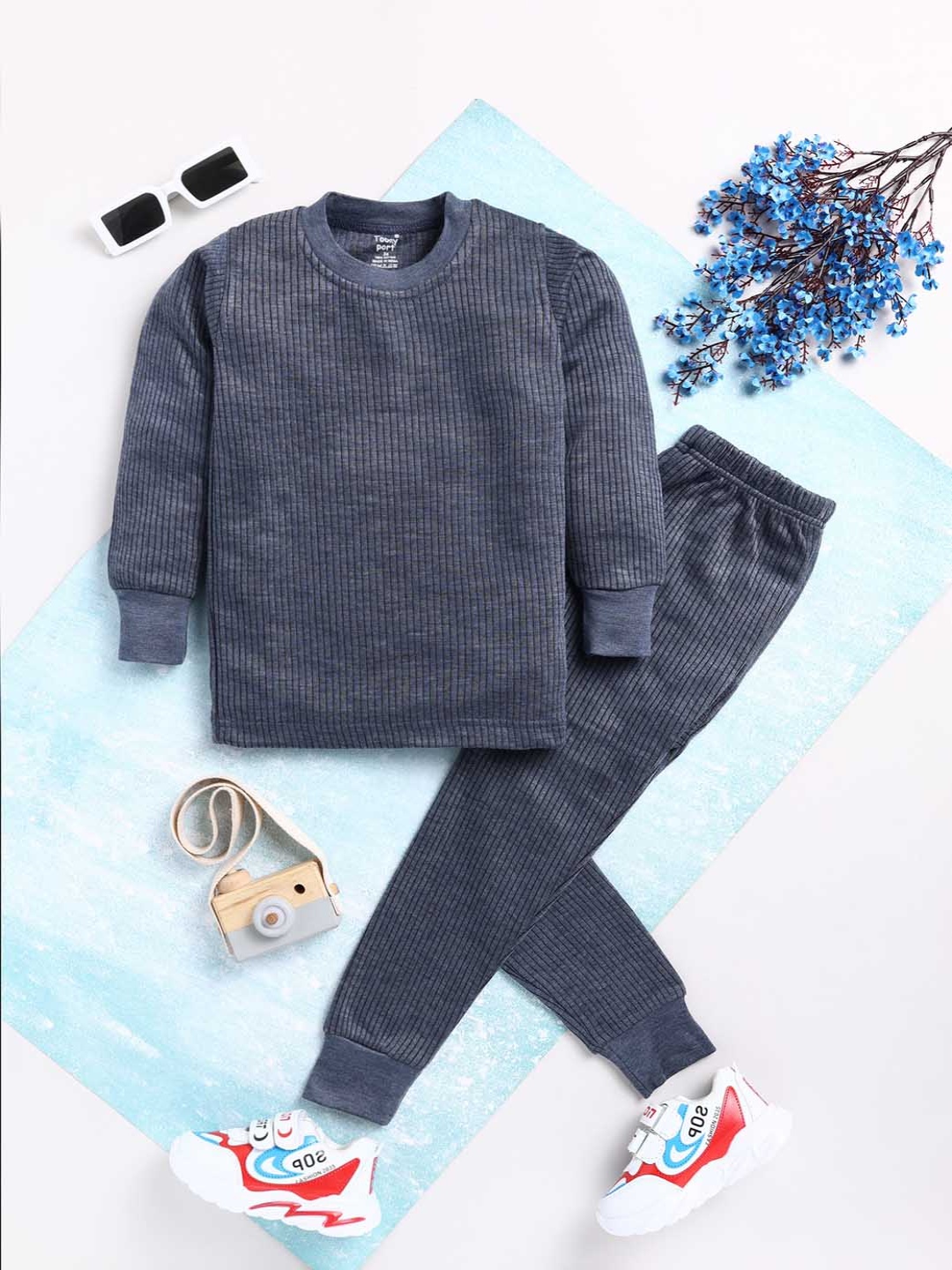 

Toonyport Boys Blue Solid Thermal Set