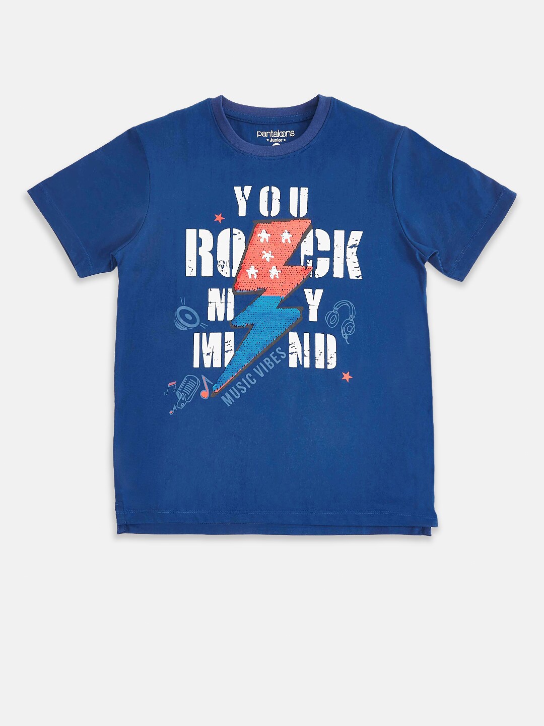 

Pantaloons Junior Boys Blue Typography Printed Applique T-shirt