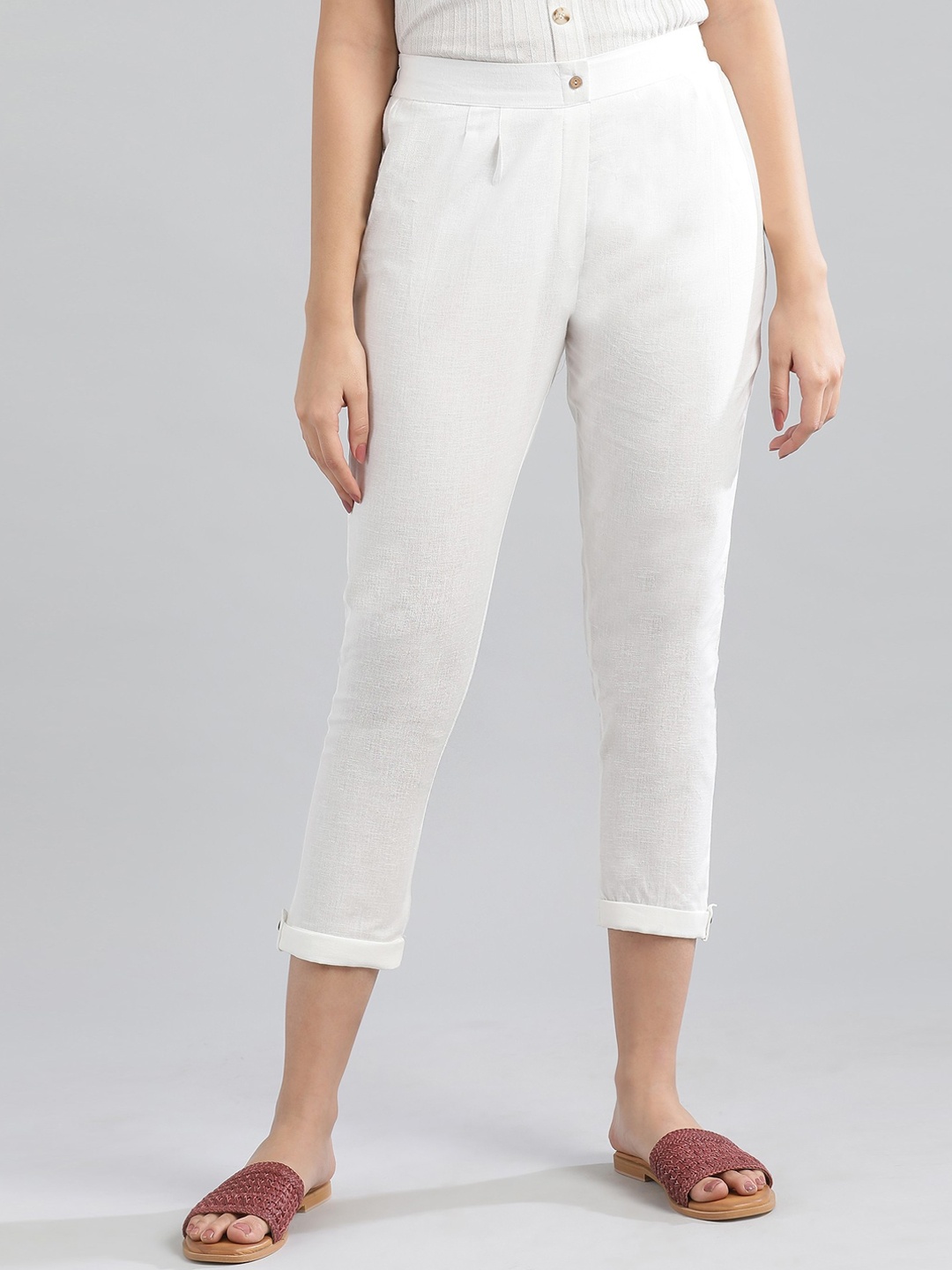 

AURELIA Women White Slim Fit Trousers