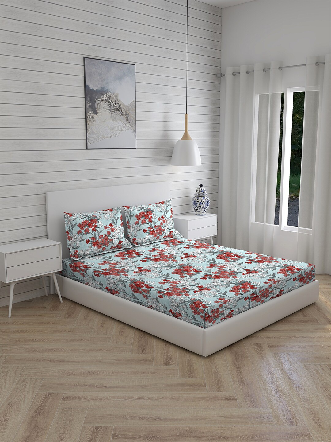 

Layers Turquoise Blue & Red Floral 146 TC King Bedsheet with 2 Pillow Covers