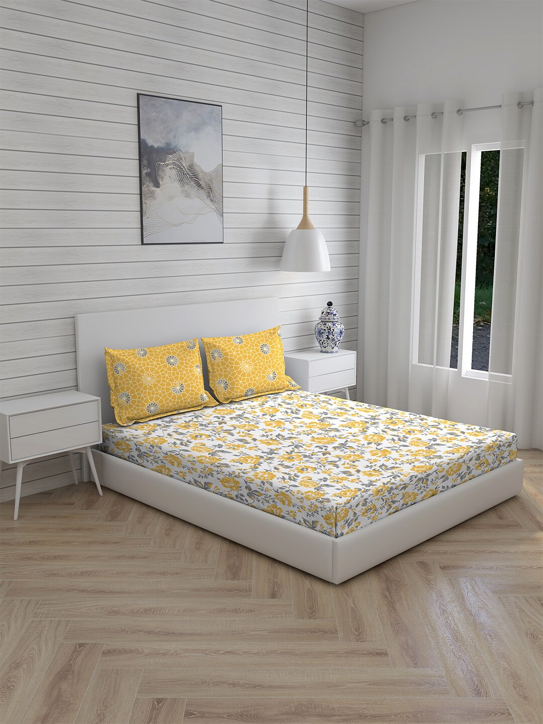 

Layers Yellow & White Floral 146 TC Queen Bedsheet with 2 Pillow Covers
