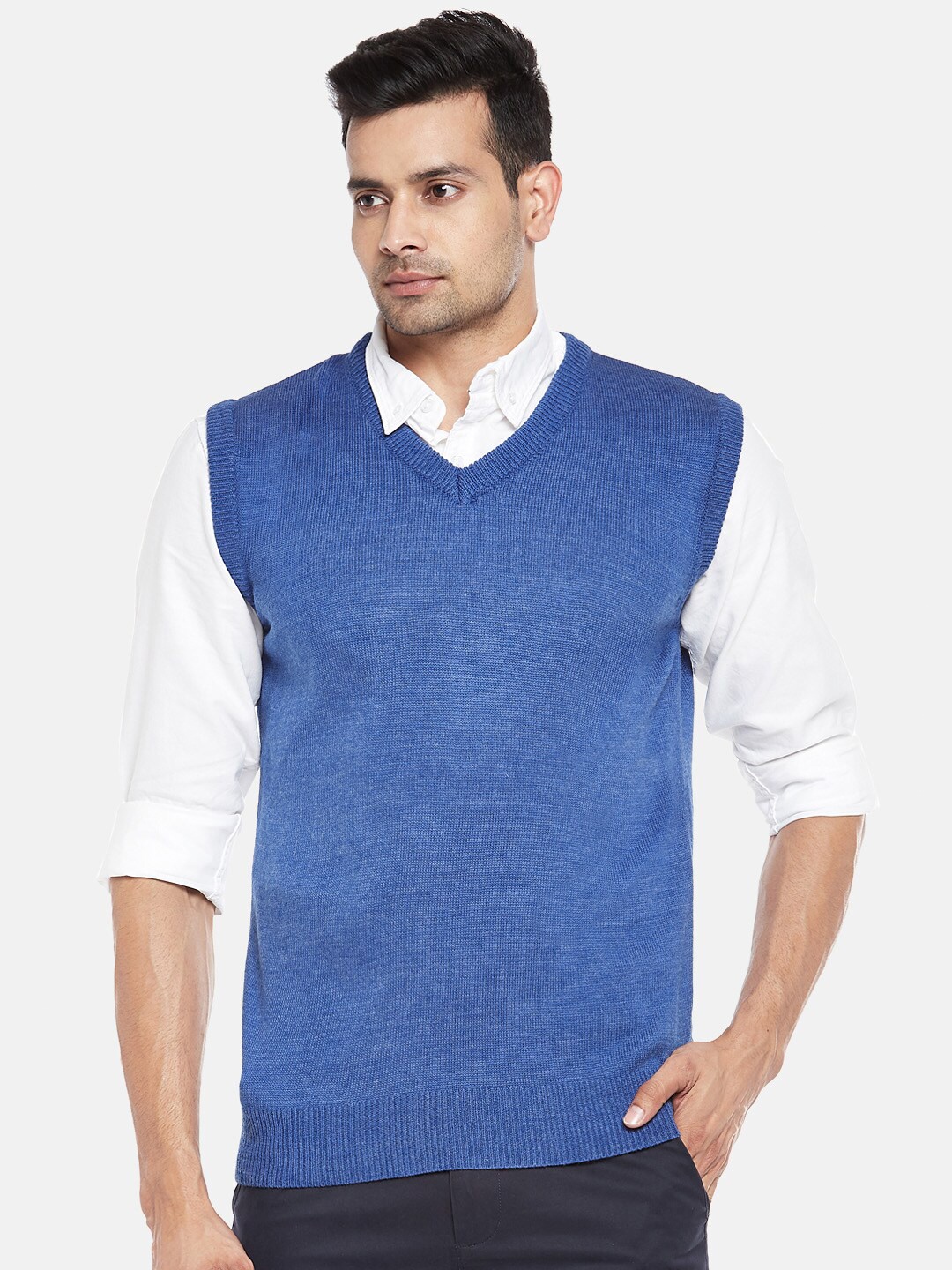 

BYFORD by Pantaloons Men Blue Sweater Vest