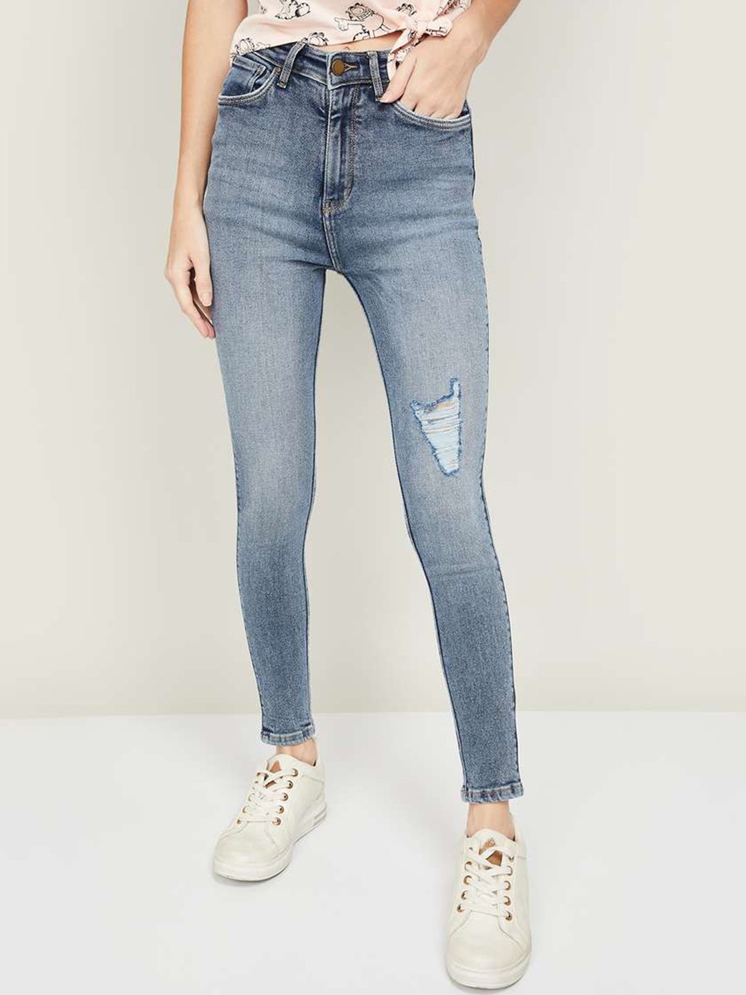 

Xpose Women Blue Skinny Fit High-Rise Low Distress Heavy Fade Stretchable Jeans