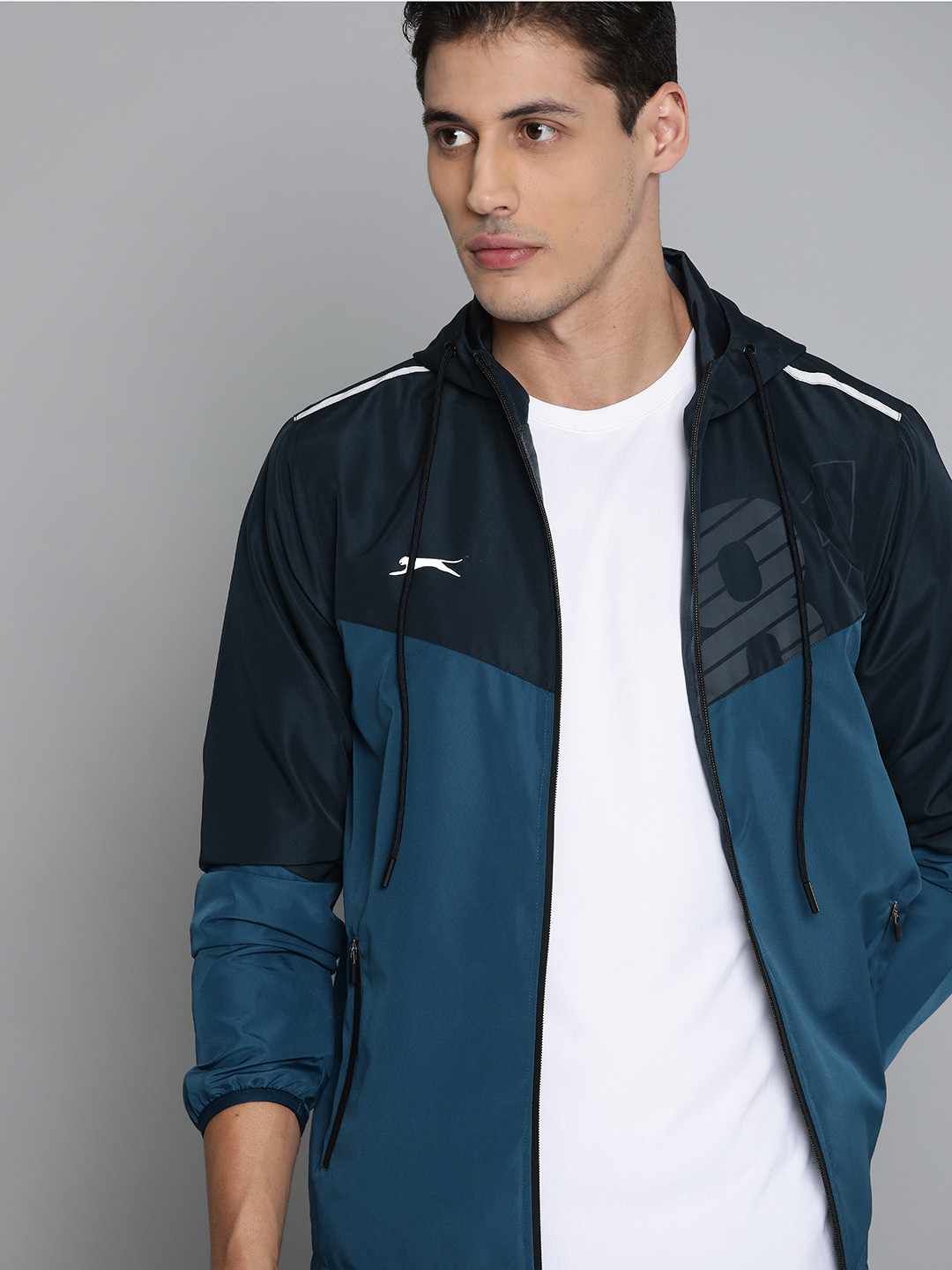 

Slazenger Men Teal Blue & Black Colourblocked Reflective Details Running Rapid-Dry Jacket