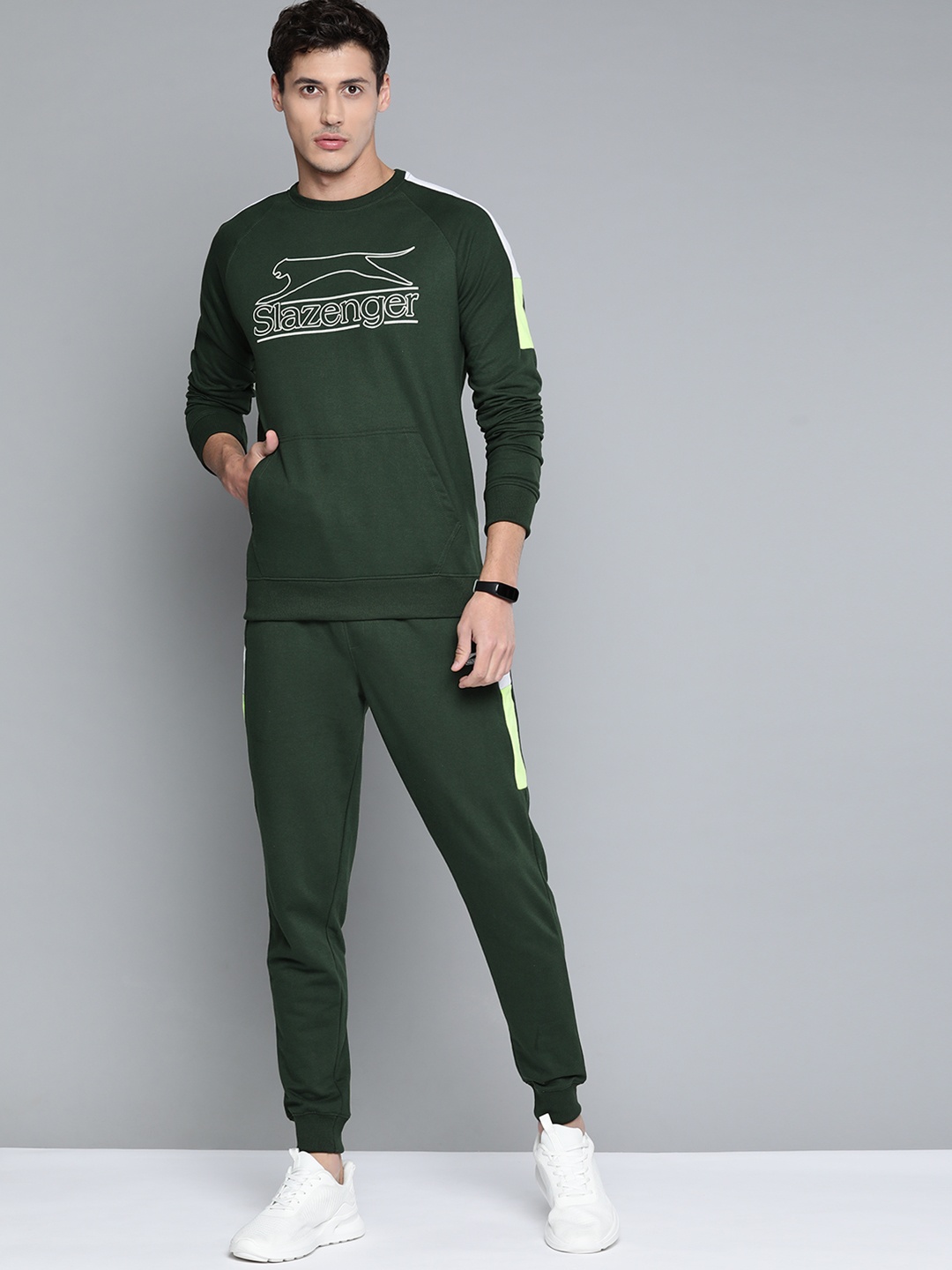 

Slazenger Men Green Brand Logo Printed Tracksuit