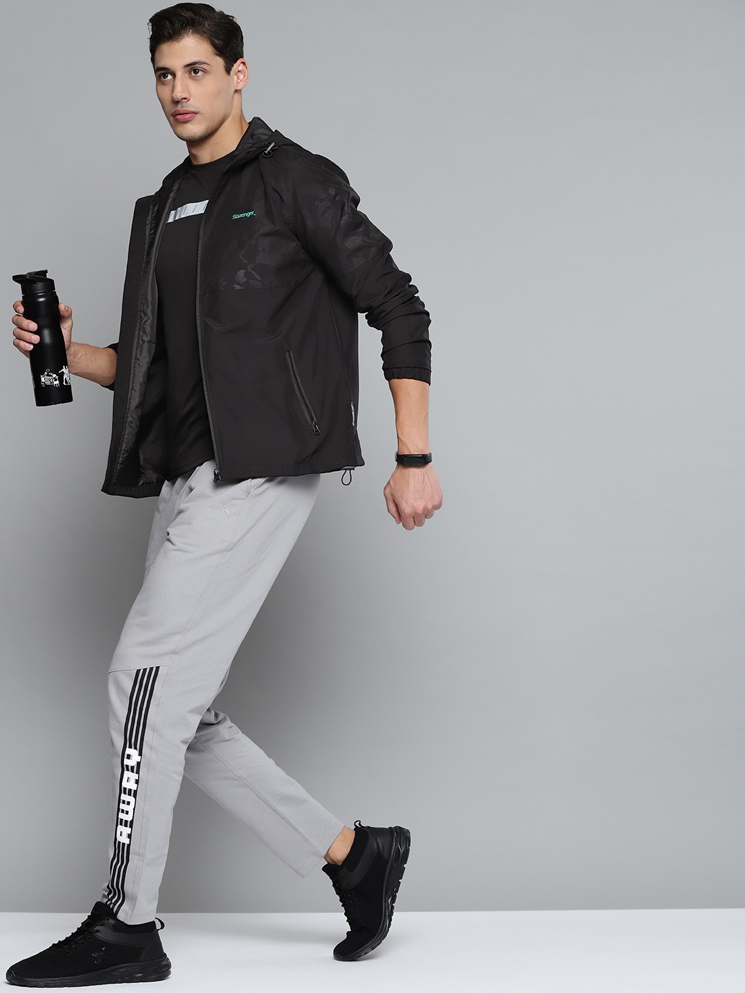 

Slazenger Men Black Camouflage Print Hooded Running Rapid-Dry Jacket