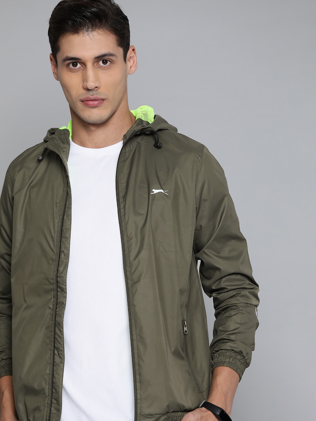 

Slazenger Men Olive Green Reflective Strip Solid Hooded Running Rapid-Dry Jacket