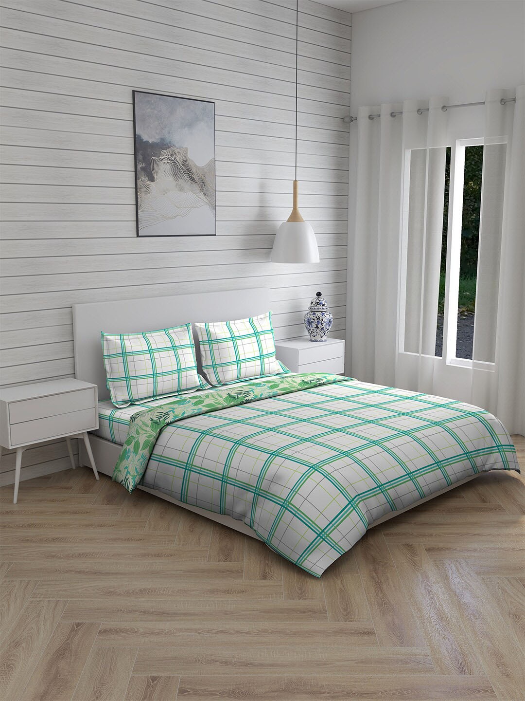

Layers Green & Blue Printed 146 TC Pure Cotton Bedding Set