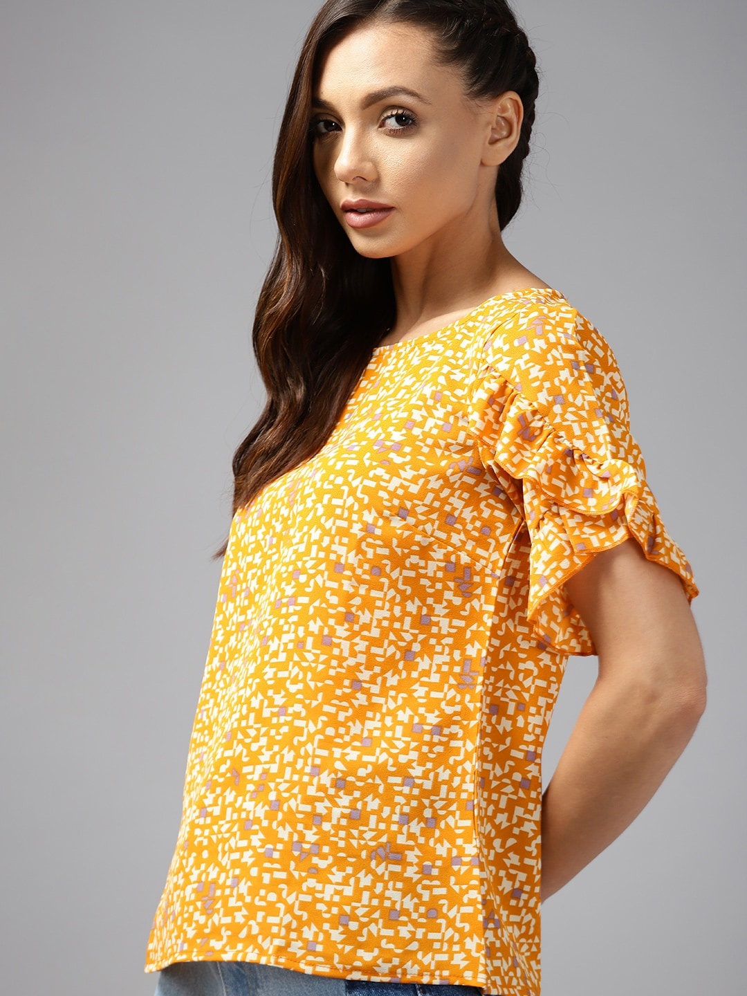 

Roadster Mustard Yellow & Cream-Coloured Geometric Print Top