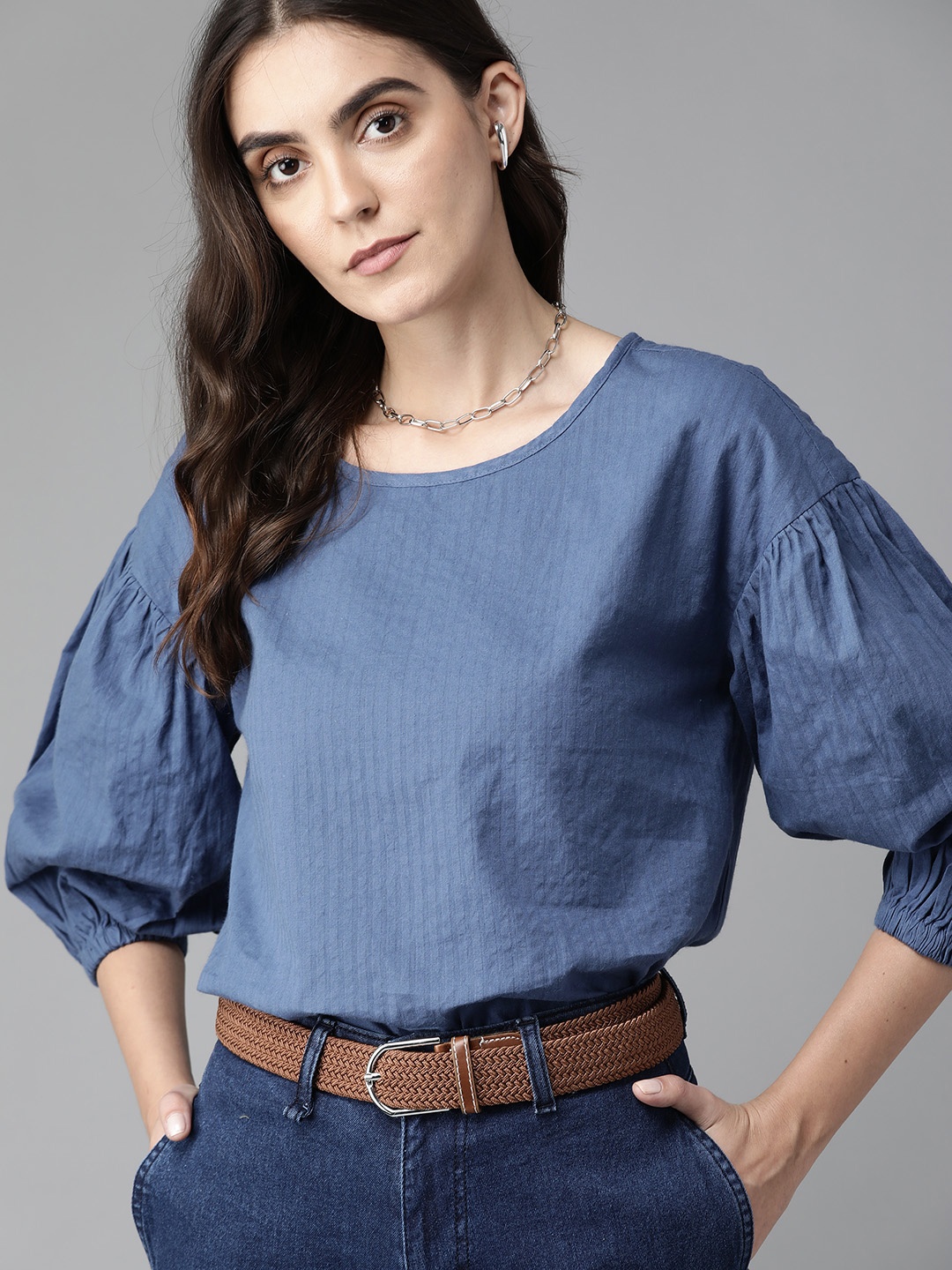 

The Roadster Lifestyle Co Women Blue Solid Pure Cotton Seersucker Top