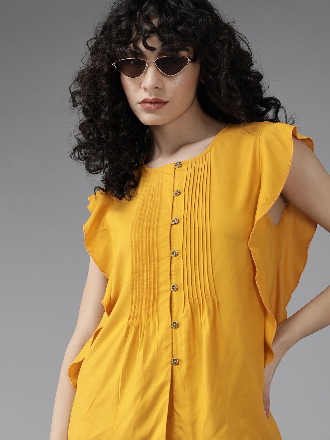 

The Roadster Lifestyle Co. Yellow Solid EcoVero Top