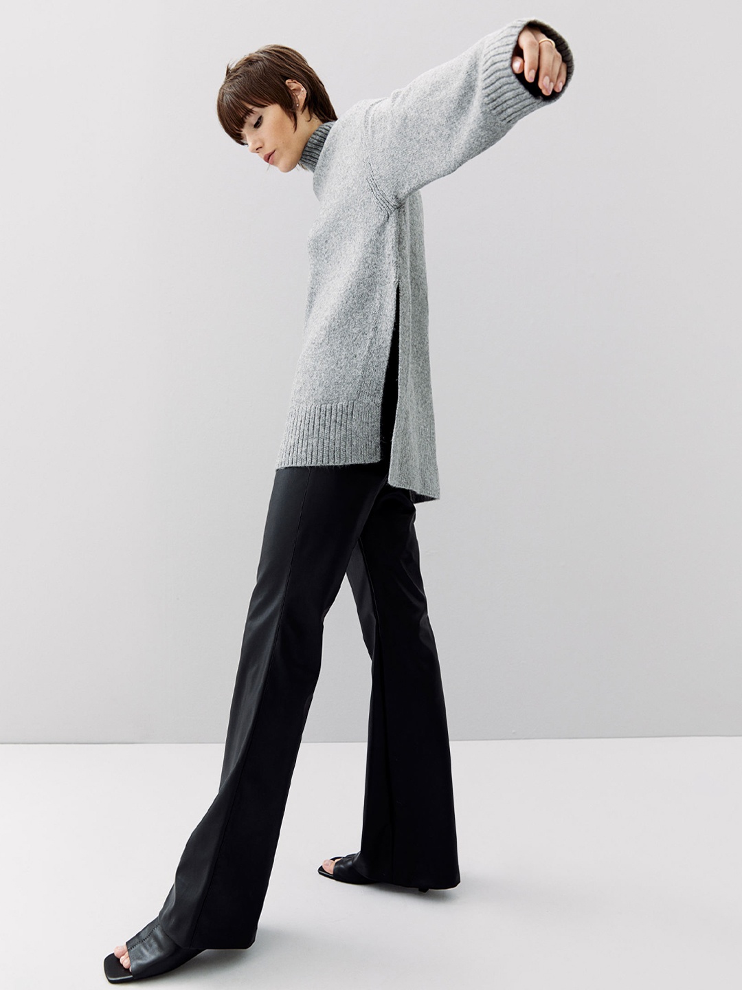

H&M Women Grey Oversized Polo-Neck Jumper