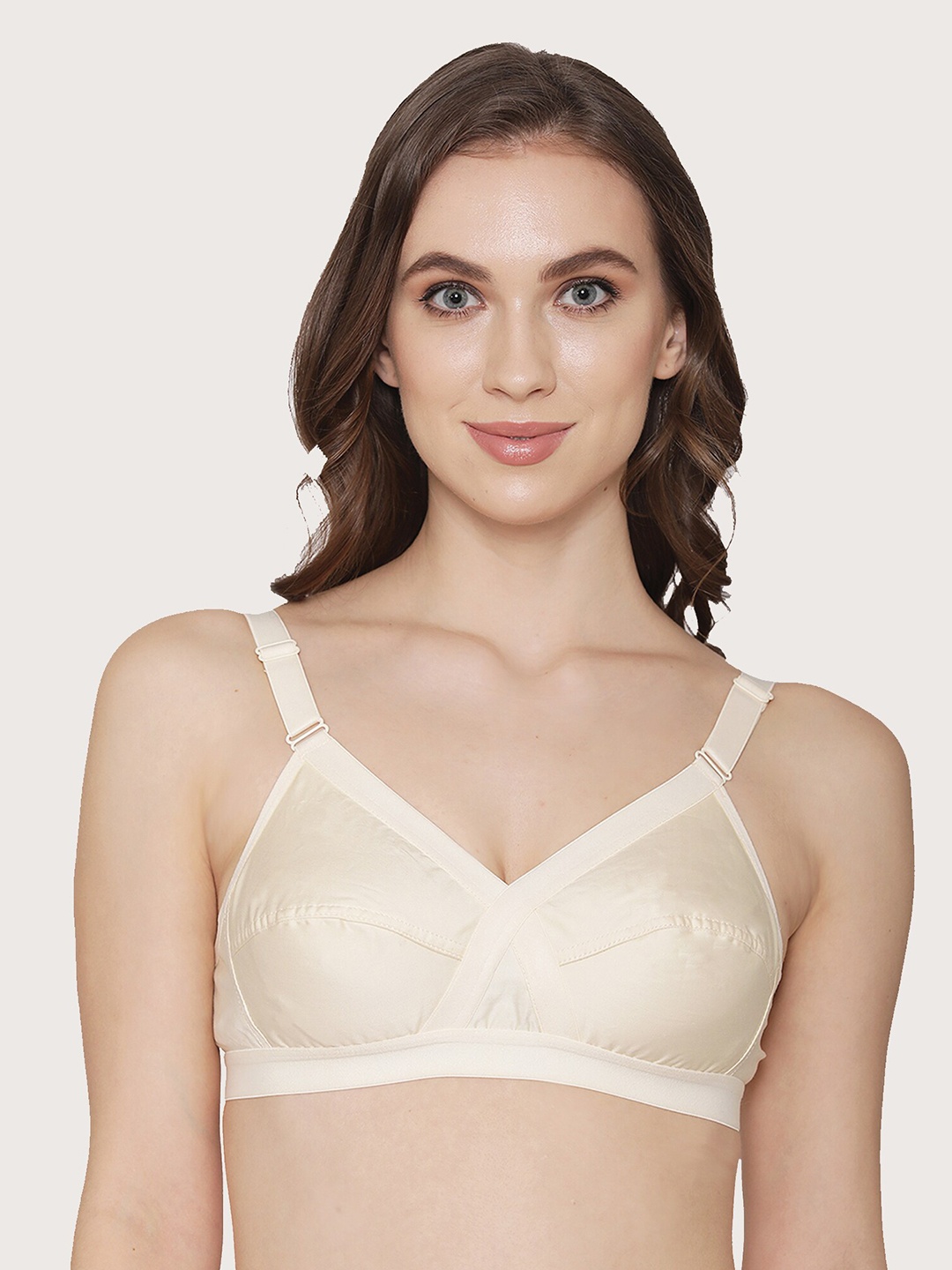 

Kalyani Beige T-shirt Bra 5010- SKIN 32 C