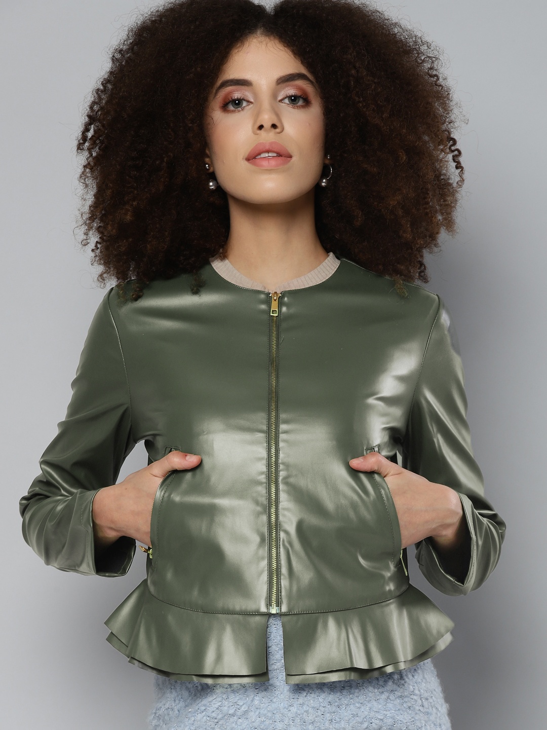 

SASSAFRAS Women Olive Green Tailored Jacket