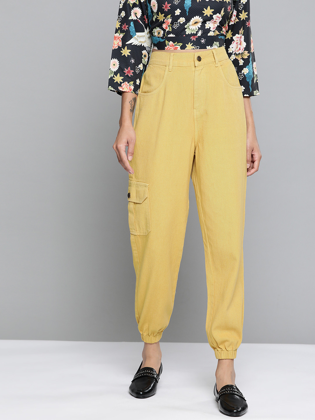 

SASSAFRAS Women Mustard Yellow Jogger High-Rise Street Wear Pure Cotton Jeans