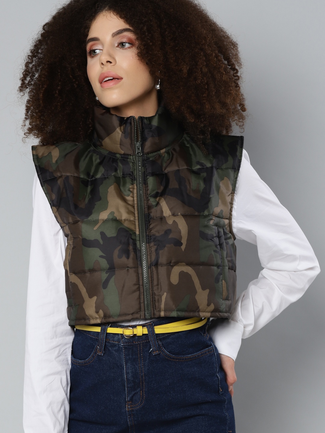 

SASSAFRAS Women Green Beige Camouflage Crop Padded Jacket