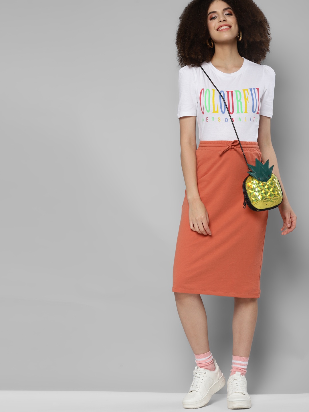 

SASSAFRAS Women White Typography Printed Puff Sleeves T-shirt