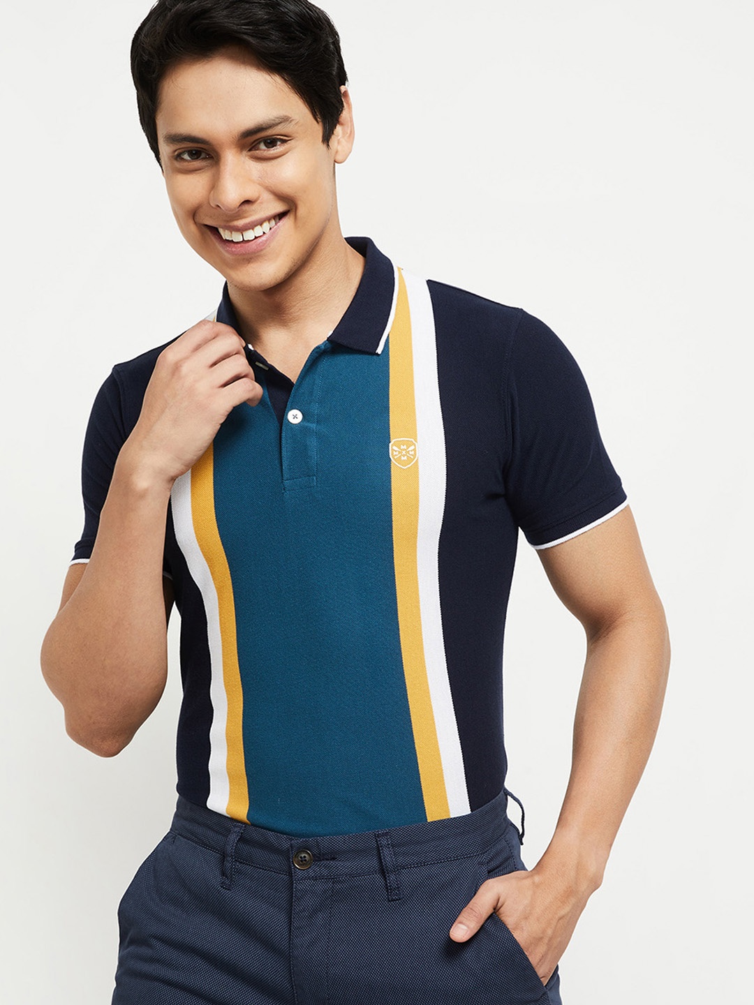 

max Men Navy Blue & Yellow Colourblocked Polo Collar T-shirt