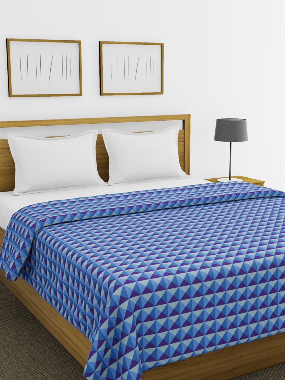 

BIANCA Blue & Purple Geometric Printed AC Room 150 GSM Pure Cotton Double Bed Quilt