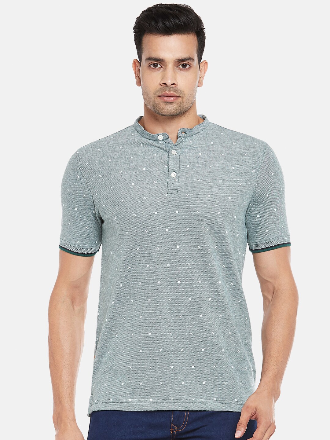

BYFORD by Pantaloons Men Green Self Design Henley Neck Slim Fit T-shirt