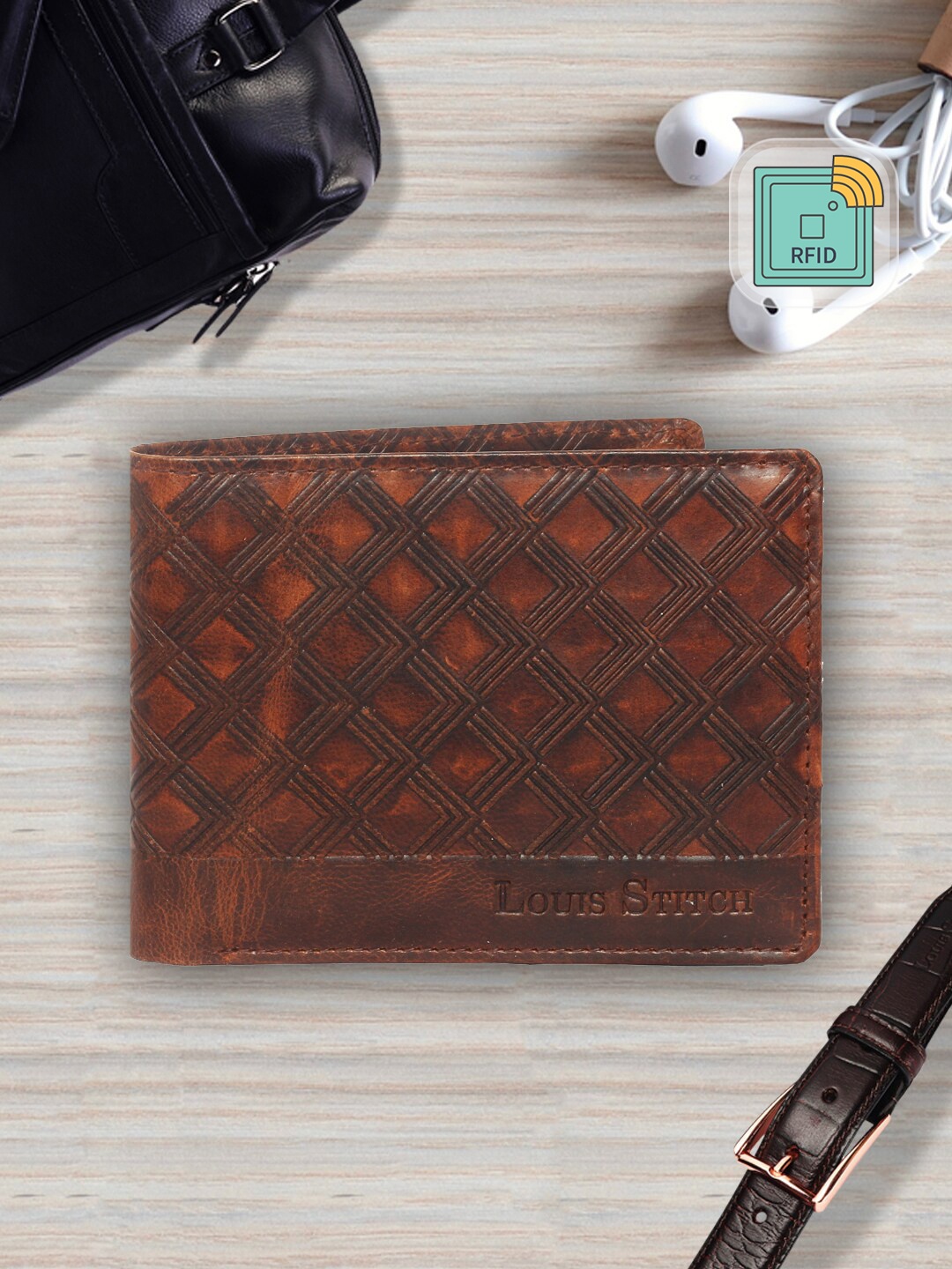 

LOUIS STITCH Men Brown Geometric Textured Genuine Italian Leather RFID Two Fold Wallet