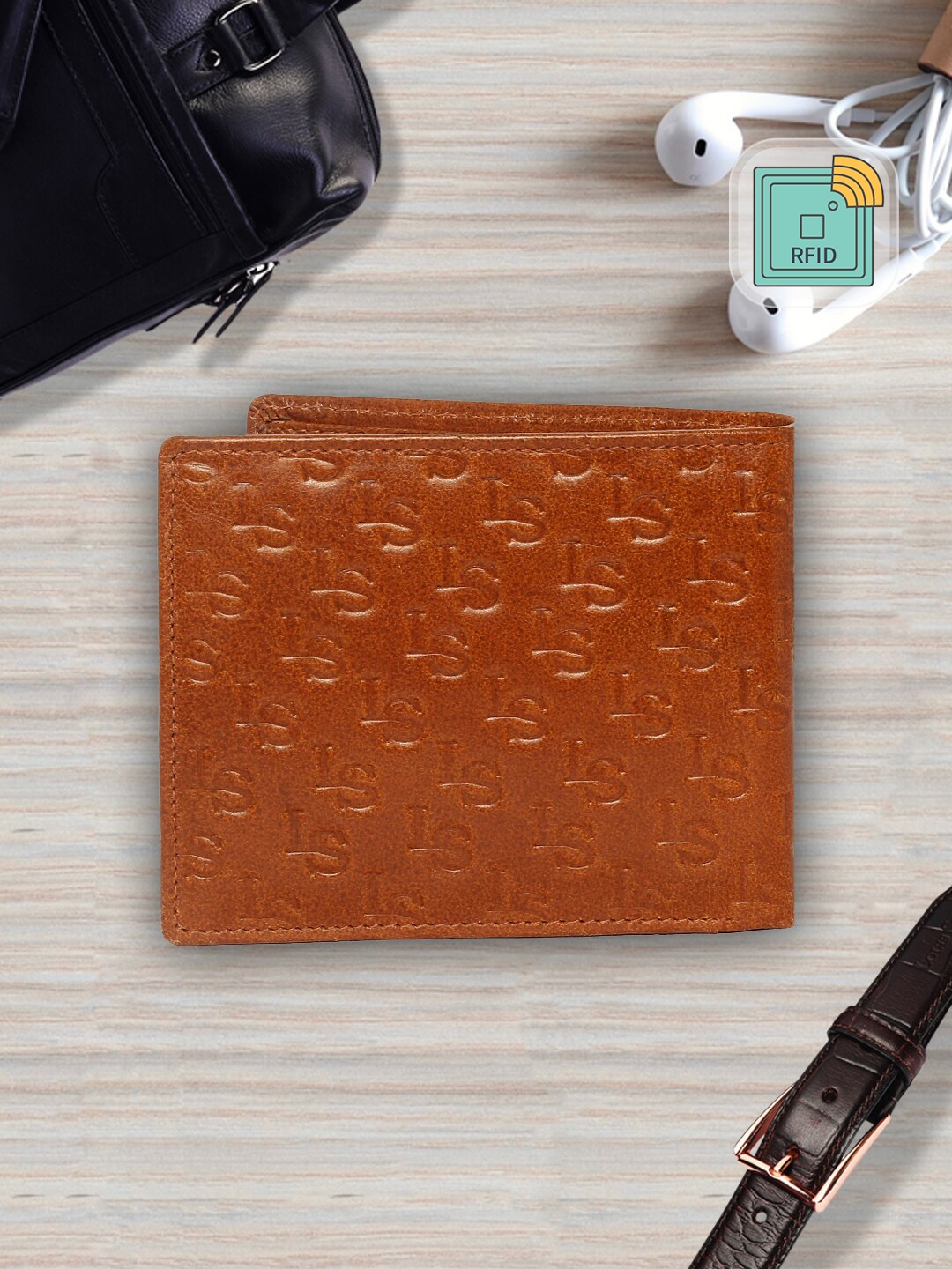 

LOUIS STITCH Men Tan Textured Genuine Italian Leather RFID Two Fold Wallet