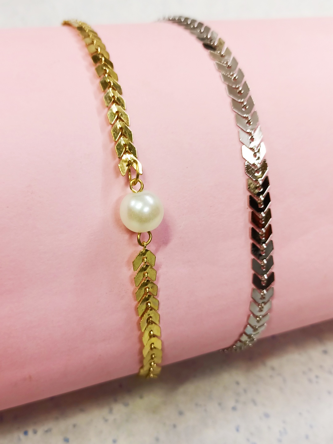 

OOMPH Set of 2 Gold-Toned & Silver-Toned Choker Necklace