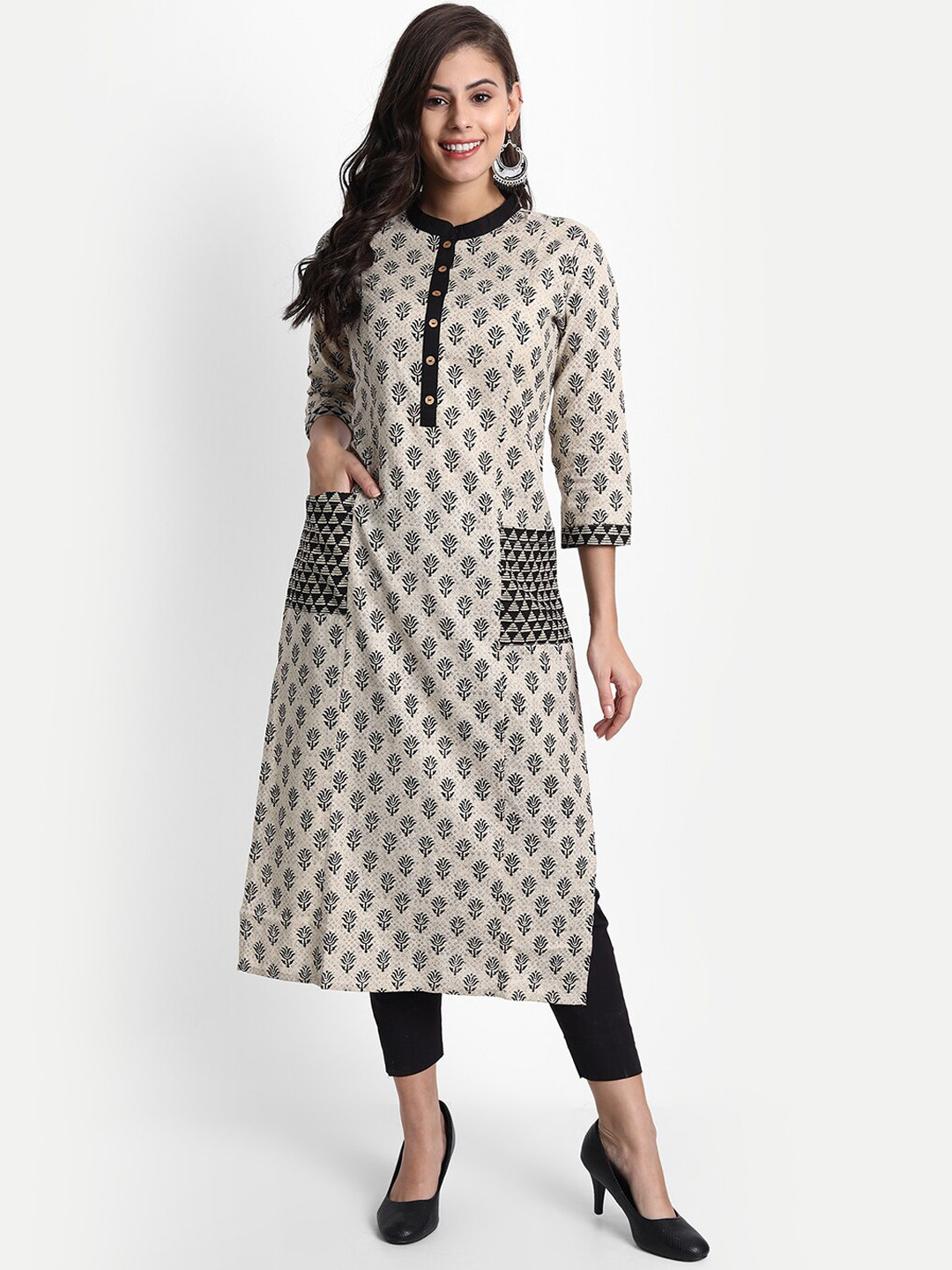 

fabGLOBAL Women Beige & Black Ethnic Motifs Printed Kurta