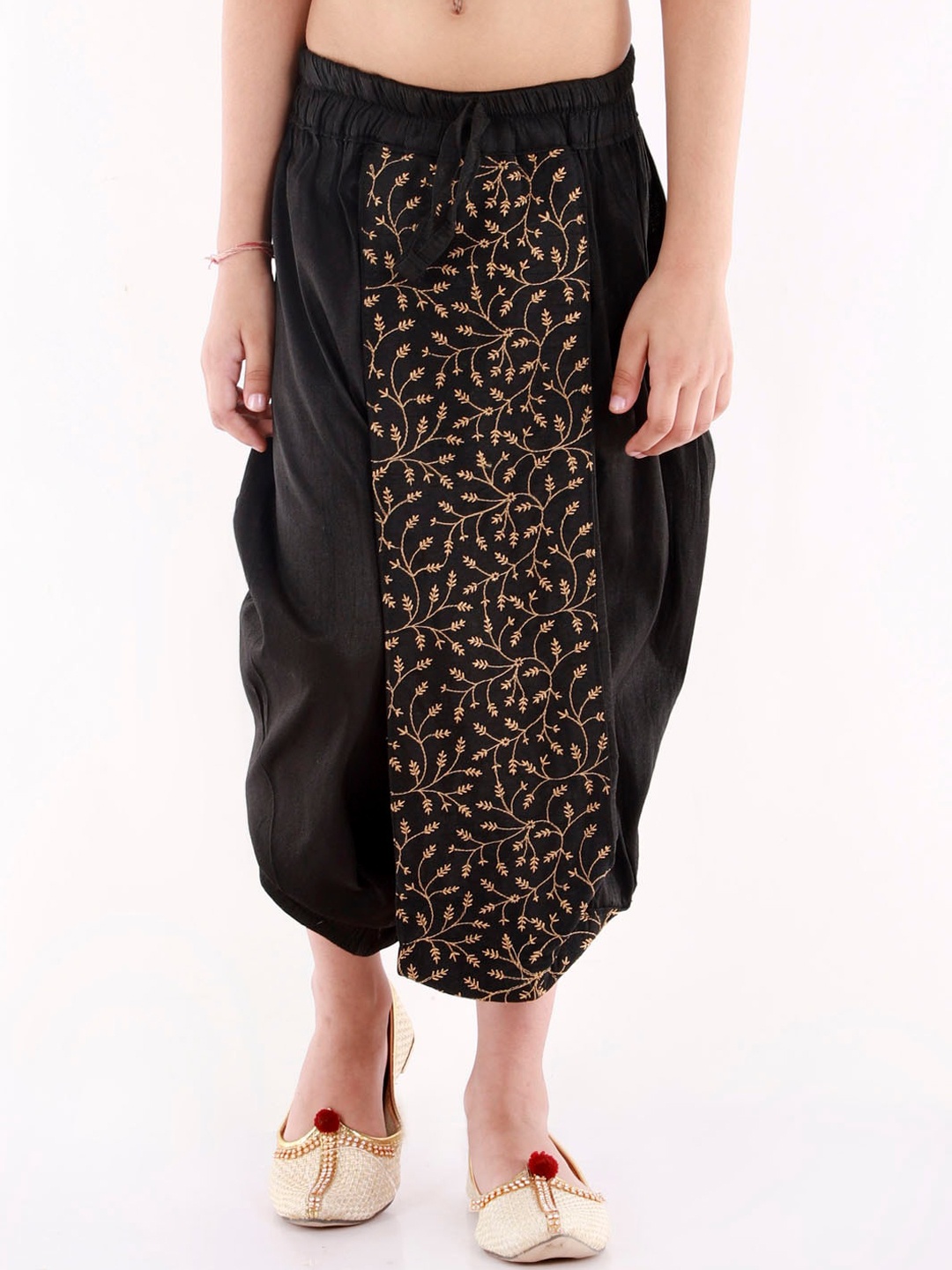 

Vastramay Boys Black Embroidered Dhoti