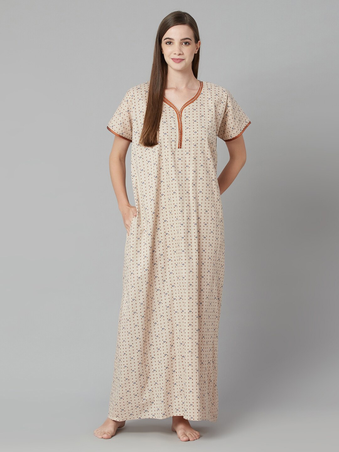 

TRUNDZ Beige Printed Maxi Nightdress