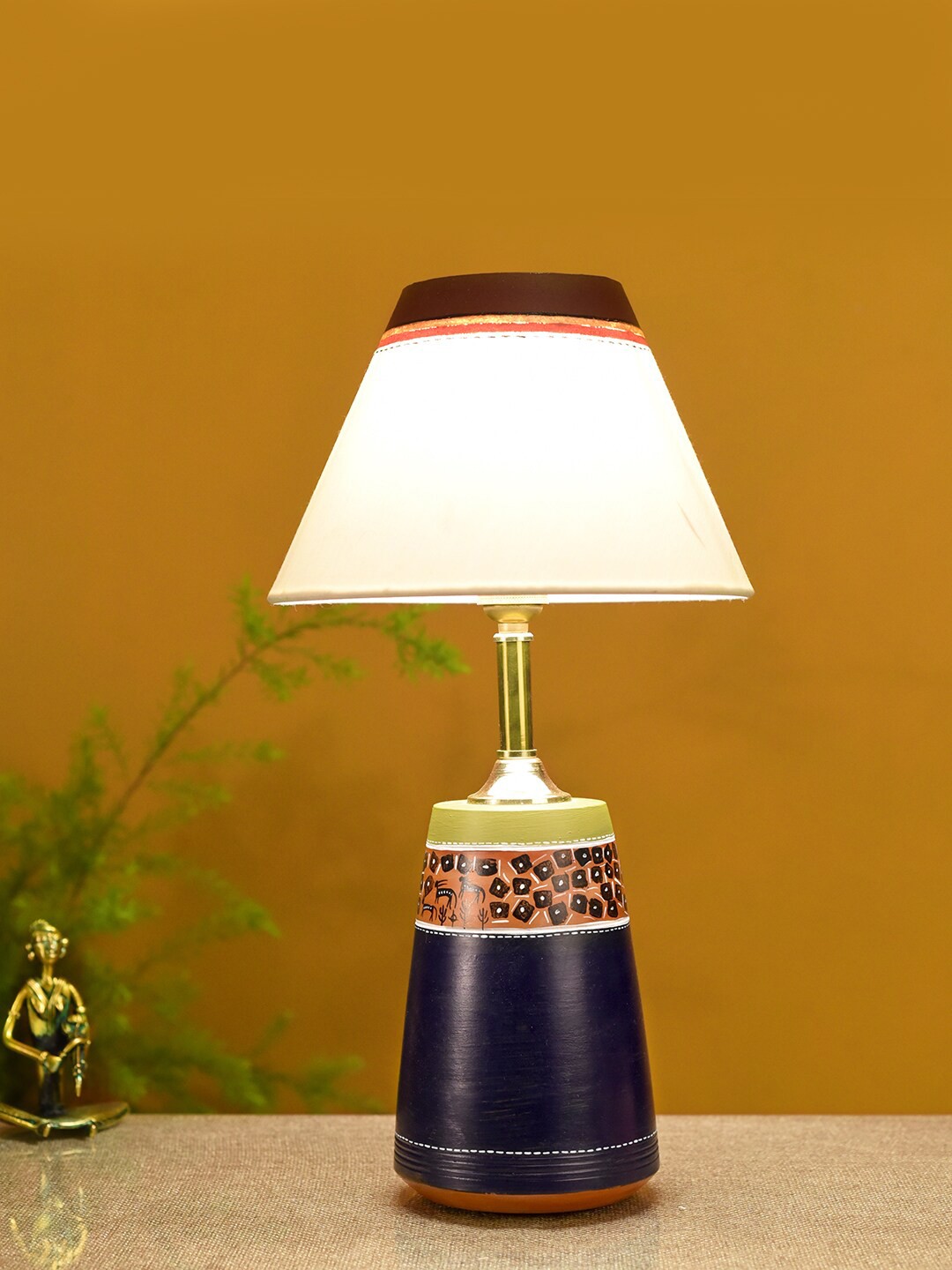 

AAKRITI ART CREATIONS Blue & White Handpainted Table Lamp