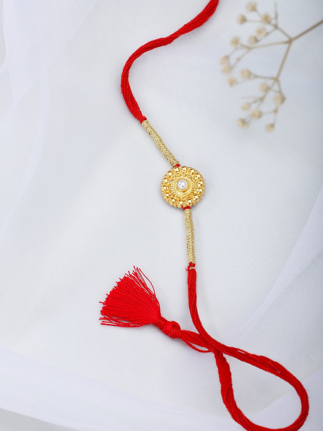 

Fabindia Women Red Gold-Toned Thread Tie-up Rakhi
