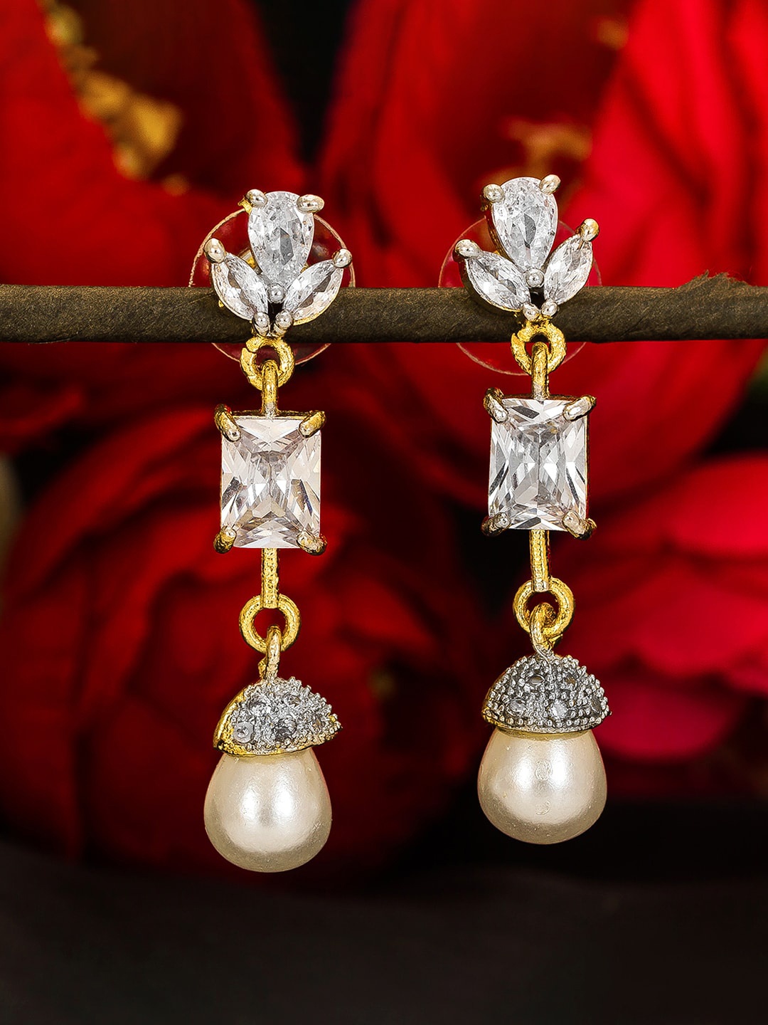 

aadita Gold-Toned Geometric Jhumkas Earrings