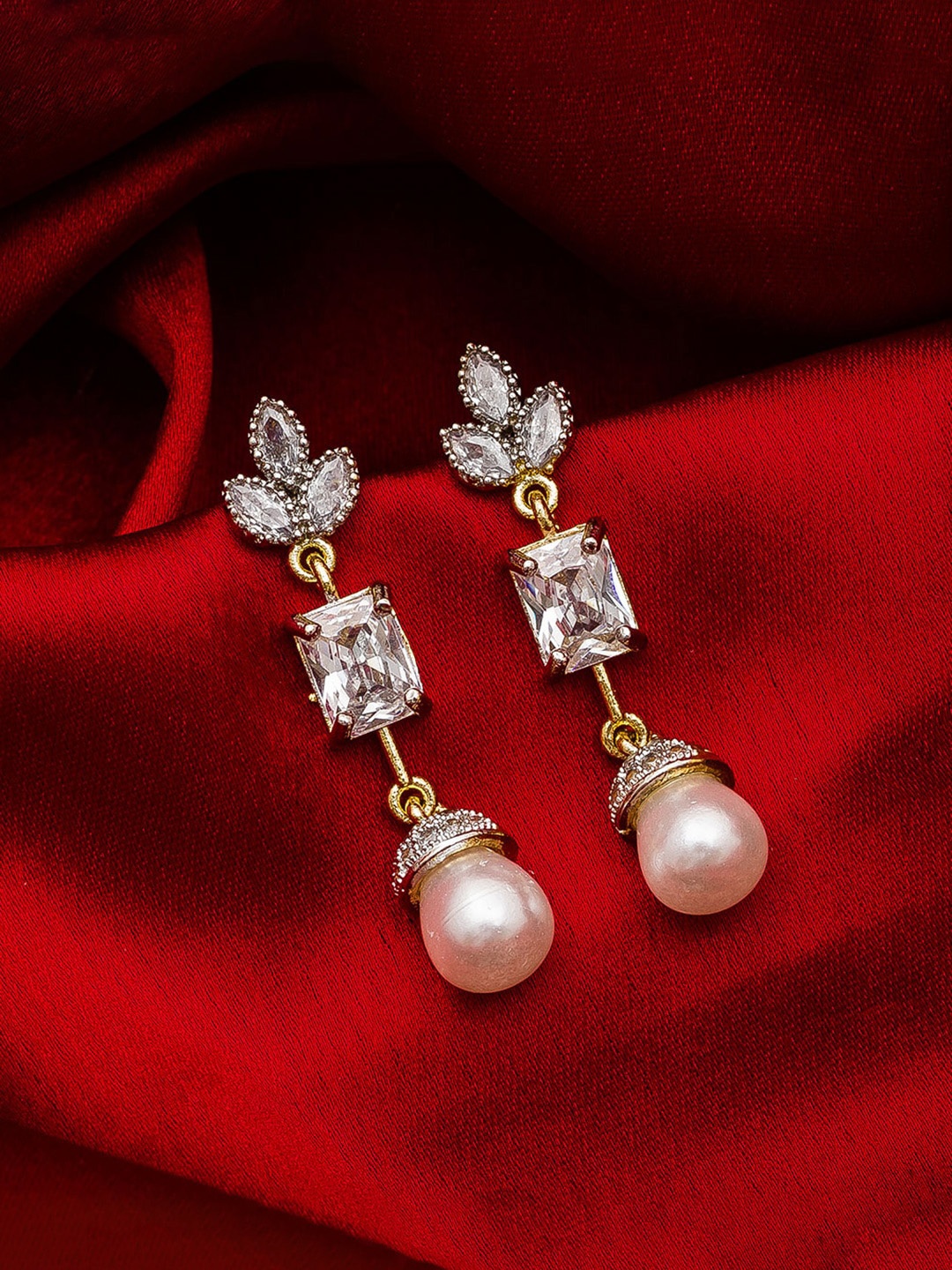 

aadita Gold-Plated Ad Studded Leaf Shaped Drop Earrings